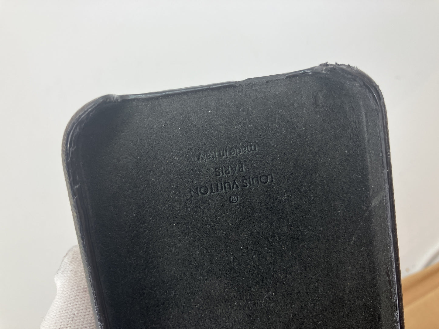 LOUIS VUITTON Bumper Dauphine iPhone 13 Pro Case Monogram M81214 Box