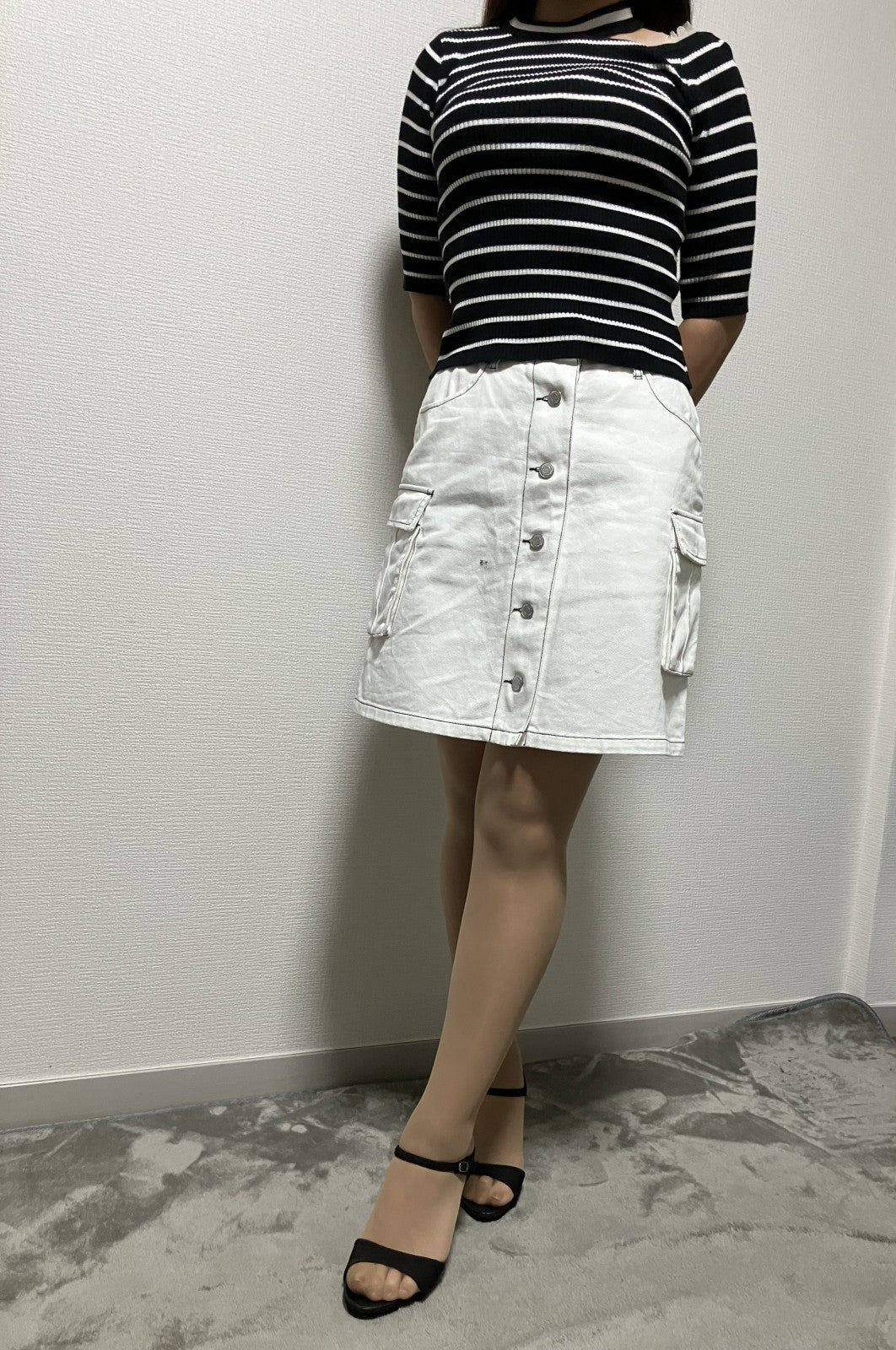 Striped top x white denim skirt set / Short sleeve knit & front button trapezoid skirt / Medium size /