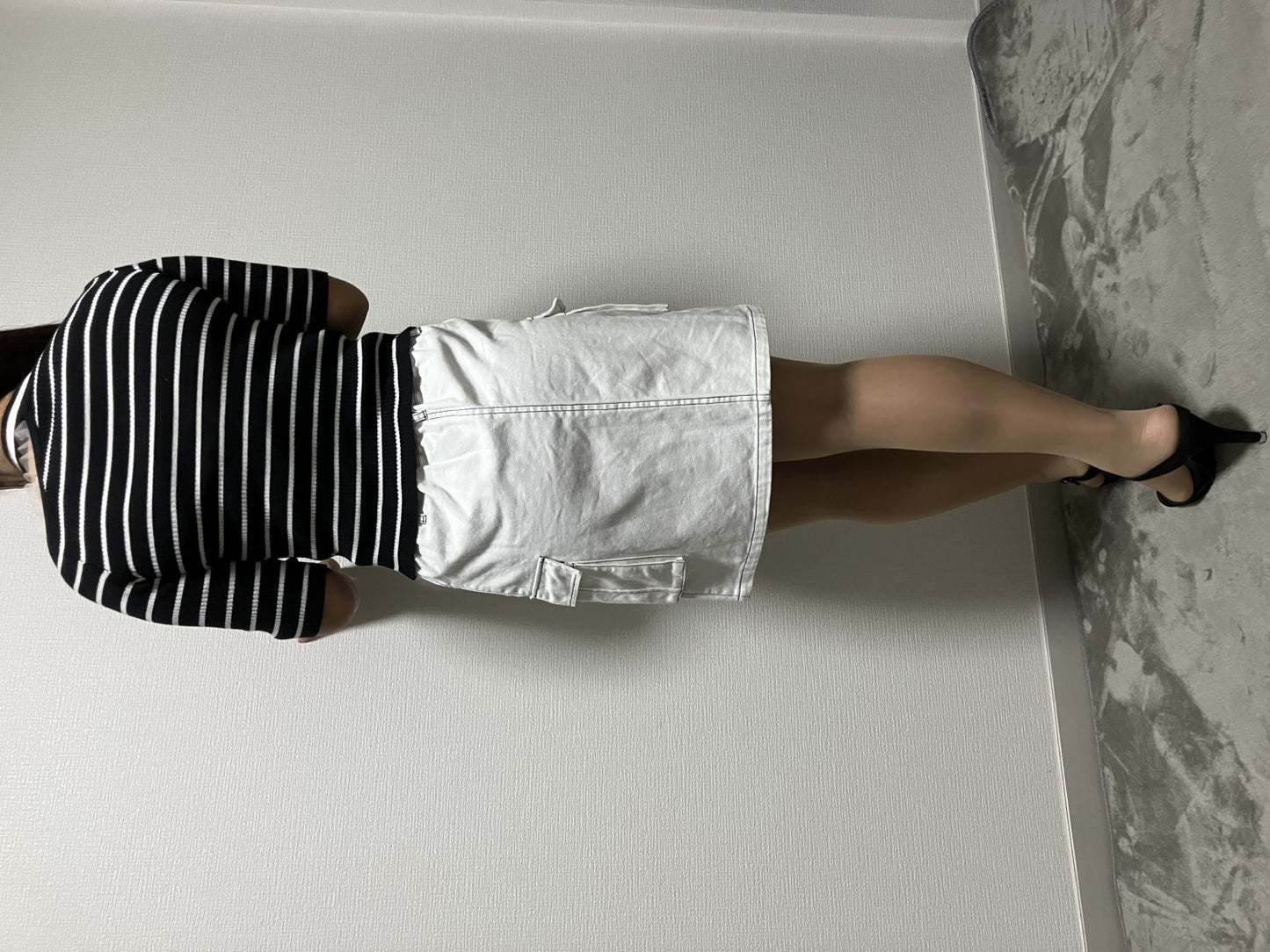 Striped top x white denim skirt set / Short sleeve knit & front button trapezoid skirt / Medium size /