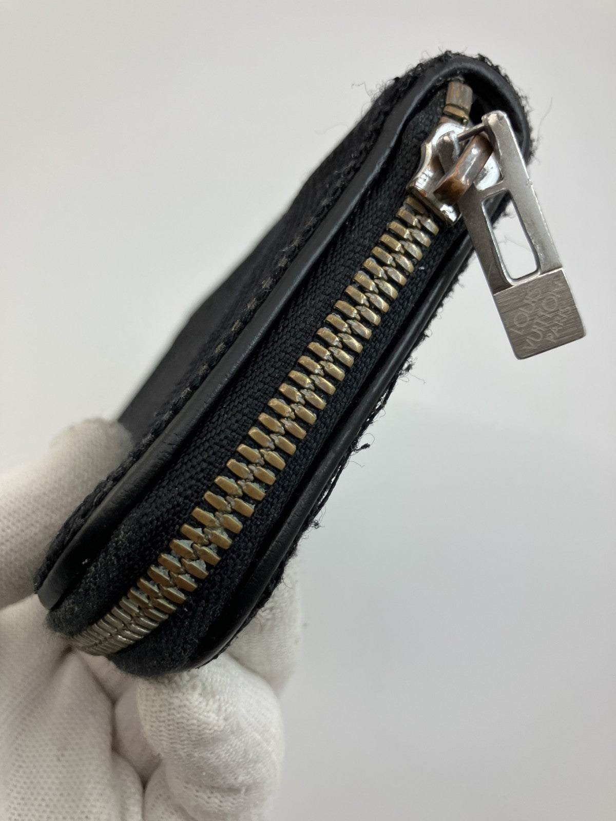 LOUIS VUITTON Damier Geant Zip-Around Long Wallet M93546 Black w/ Box, Dust Bag, Receipts