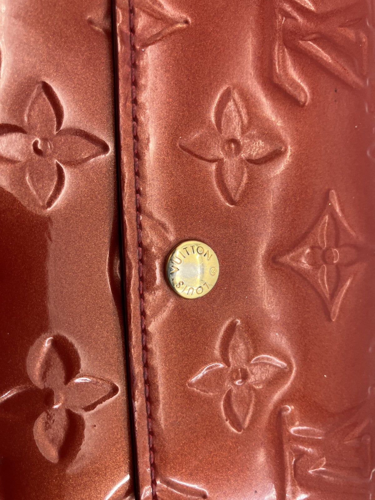 LOUIS VUITTON Monogram Vernis Portefeuille Sarah Long Wallet Red Patent Leather TS1162 Made in France