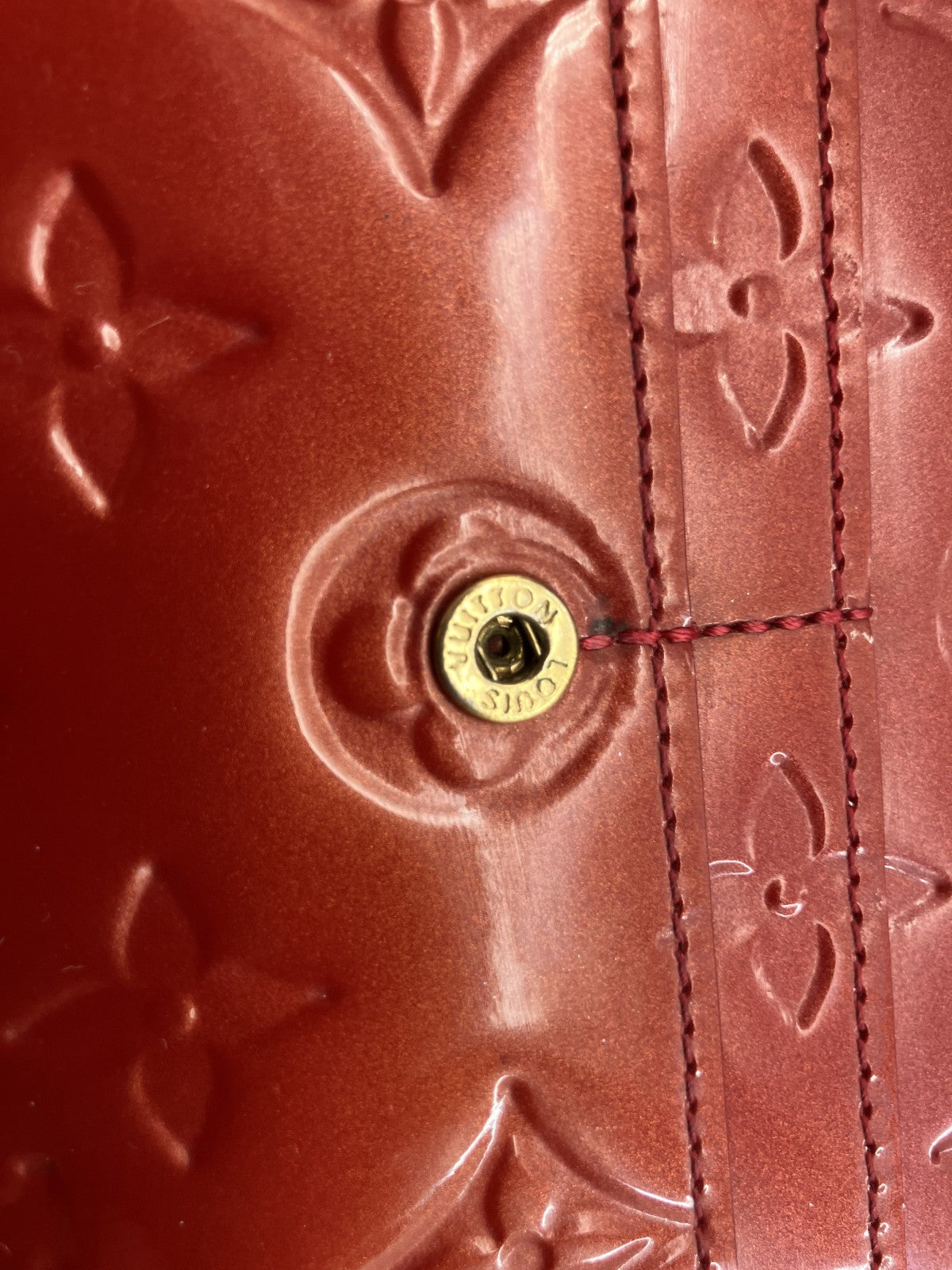 LOUIS VUITTON Monogram Vernis Portefeuille Sarah Long Wallet Red Patent Leather TS1162 Made in France