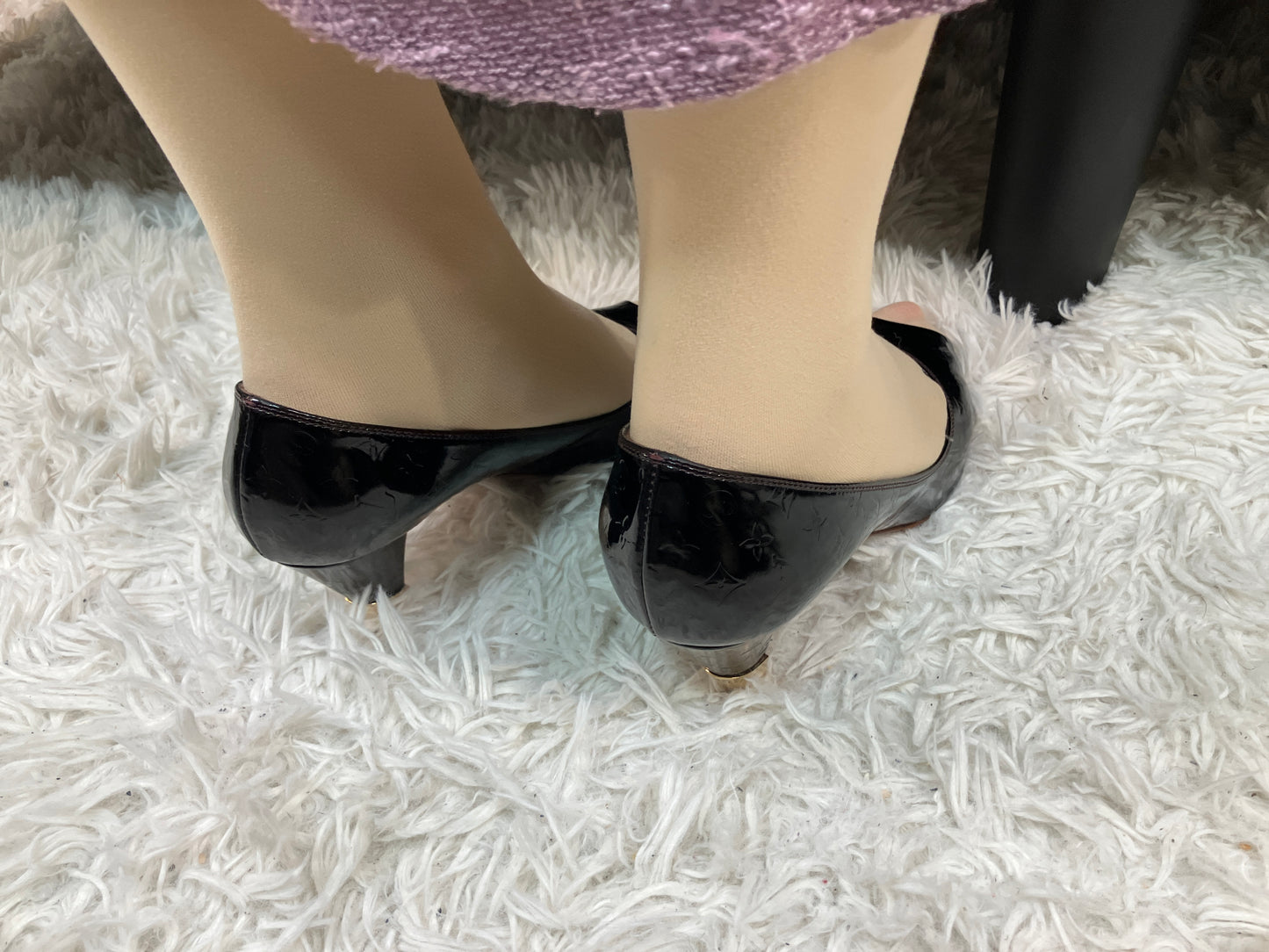 Louis Vuitton 09 Patent Leather Open Toe Pumps US 5.5/8.86 inch Black MA0079 Monogram Box Bag and Lift