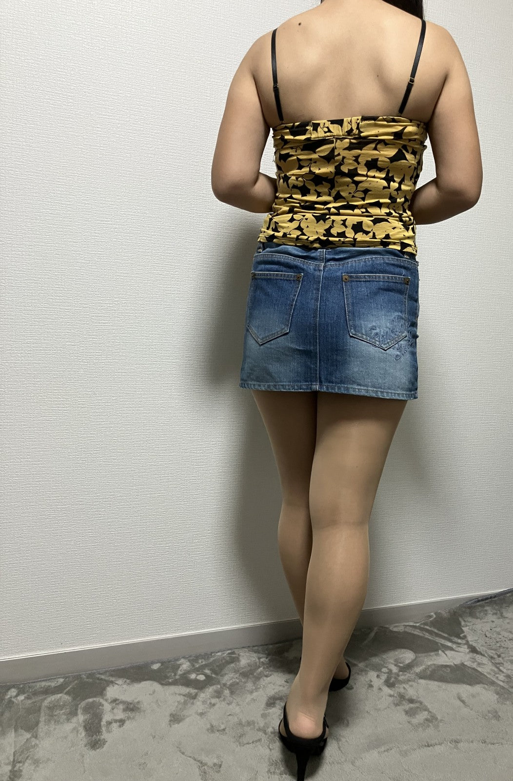 Yellow camisole with cups and denim mini skirt set