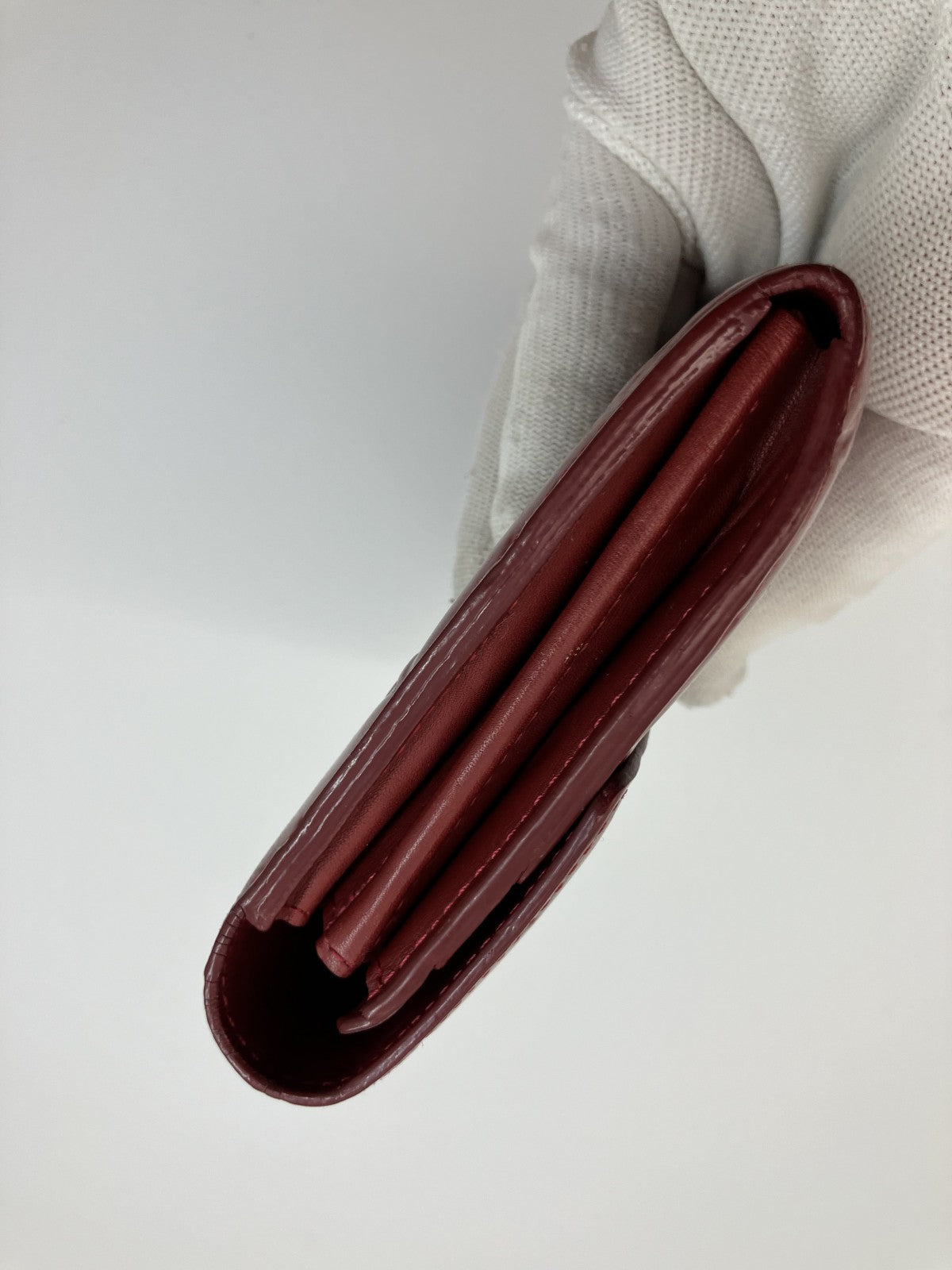 LOUIS VUITTON Monogram Vernis Portefeuille Sarah Long Wallet Red Patent Leather TS1162 Made in France