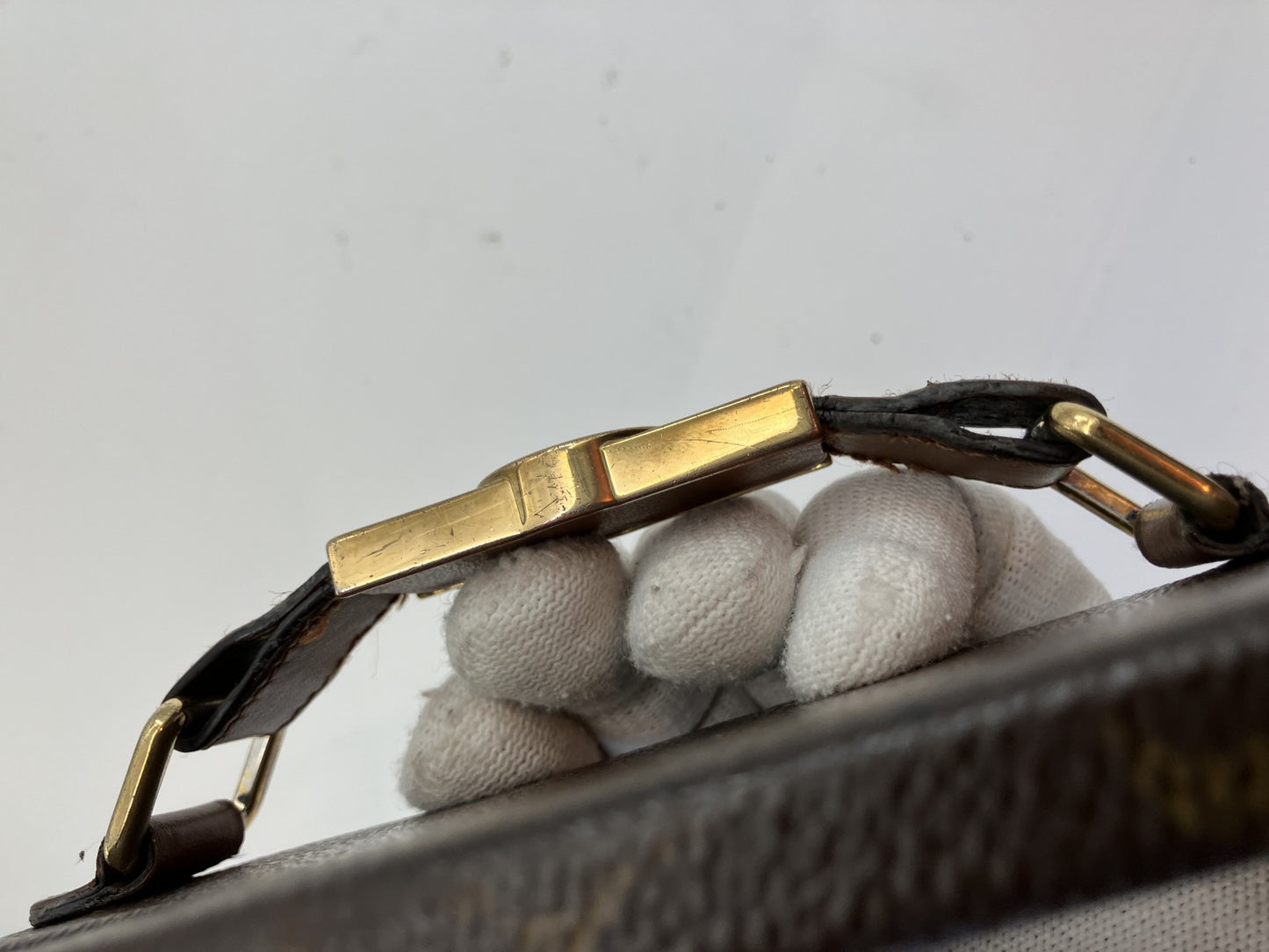 LOUIS VUITTON IPHONE12/12Pro M6978 Monogram bumper to toffee phone case