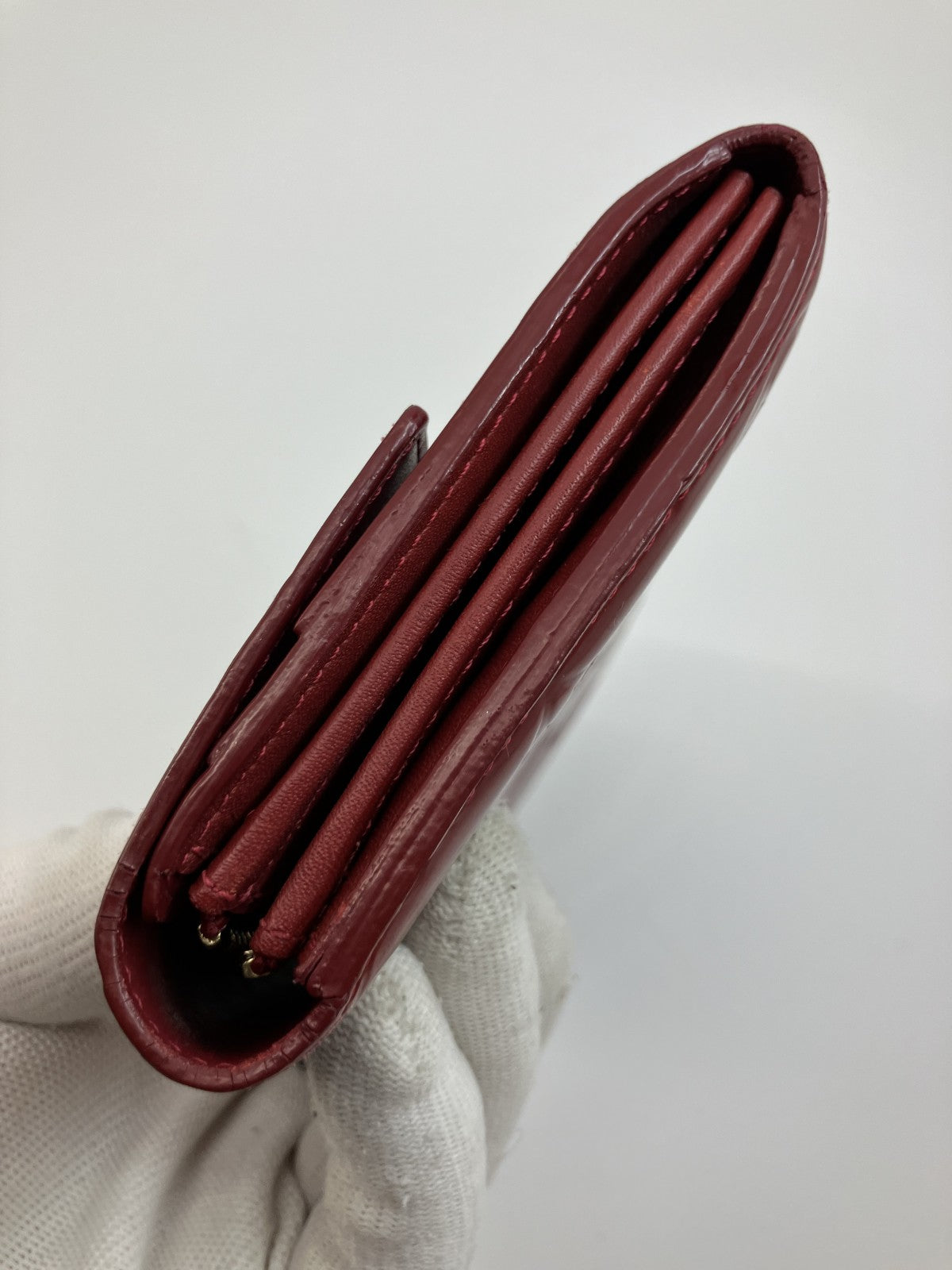 LOUIS VUITTON Monogram Vernis Portefeuille Sarah Long Wallet Red Patent Leather TS1162 Made in France