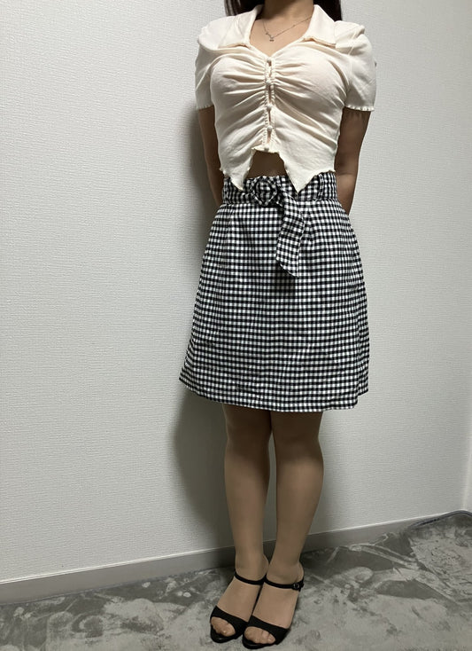[Beautiful item] SHEIN top and gingham skirt, set-up style, 2-piece set, M-L size,