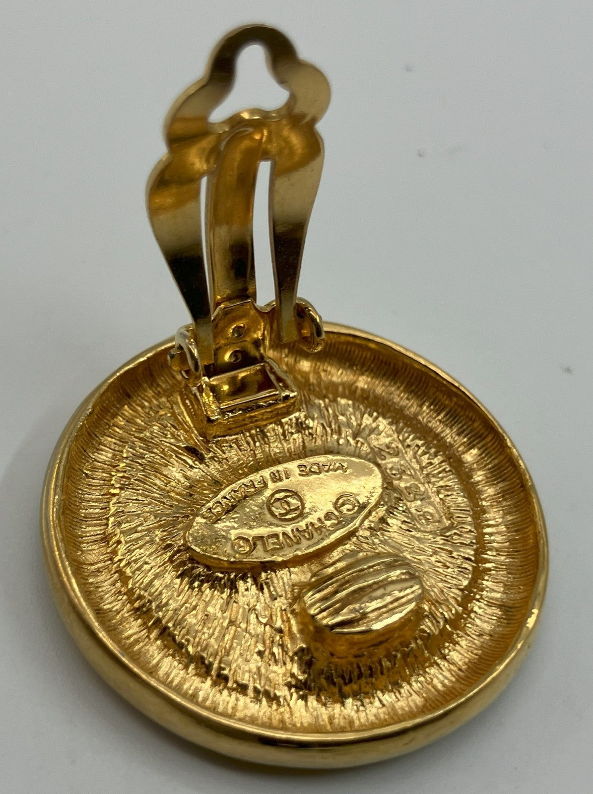 CHANEL CC Logo Round Earring, Single, Gold Tone, 1.1" Diameter, Made in France