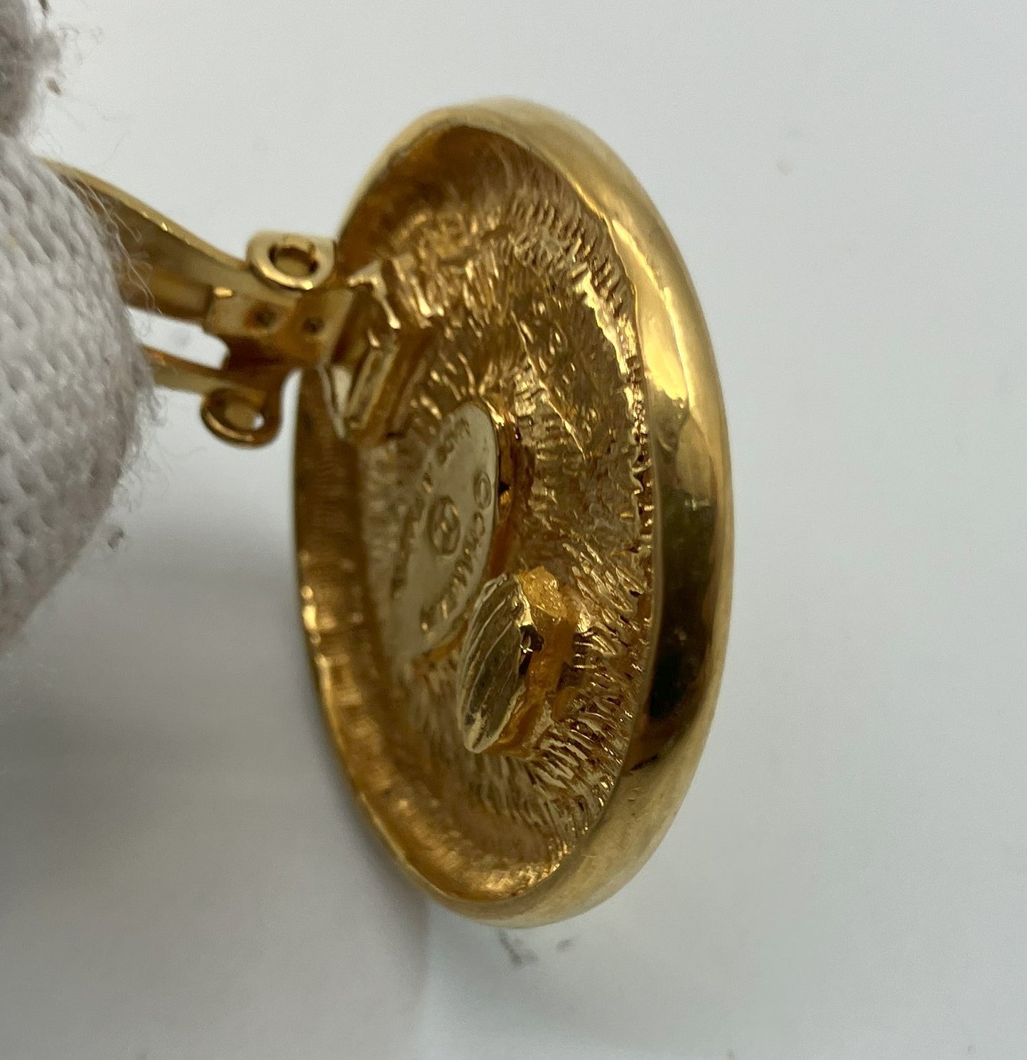 CHANEL CC Logo Round Earring, Single, Gold Tone, 1.1" Diameter, Made in France