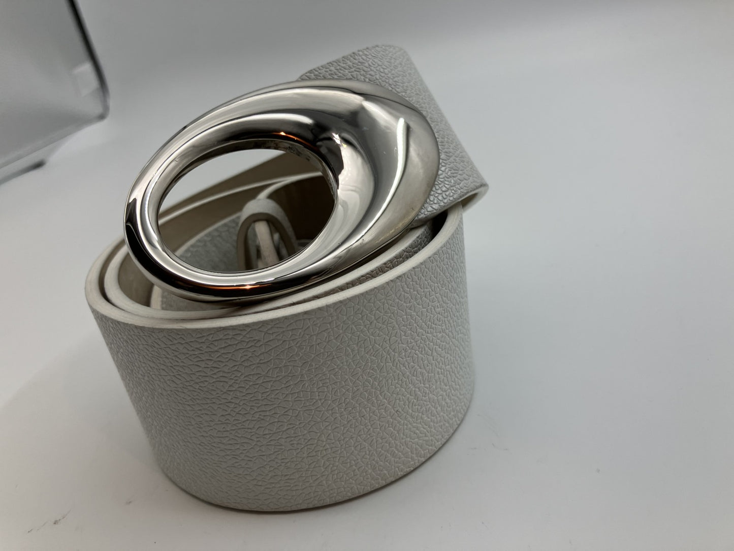Bulgari Leather Belt Length 100cm(39.37 inch) Width 5cm(1.97 inch) White and Silver with box and bag