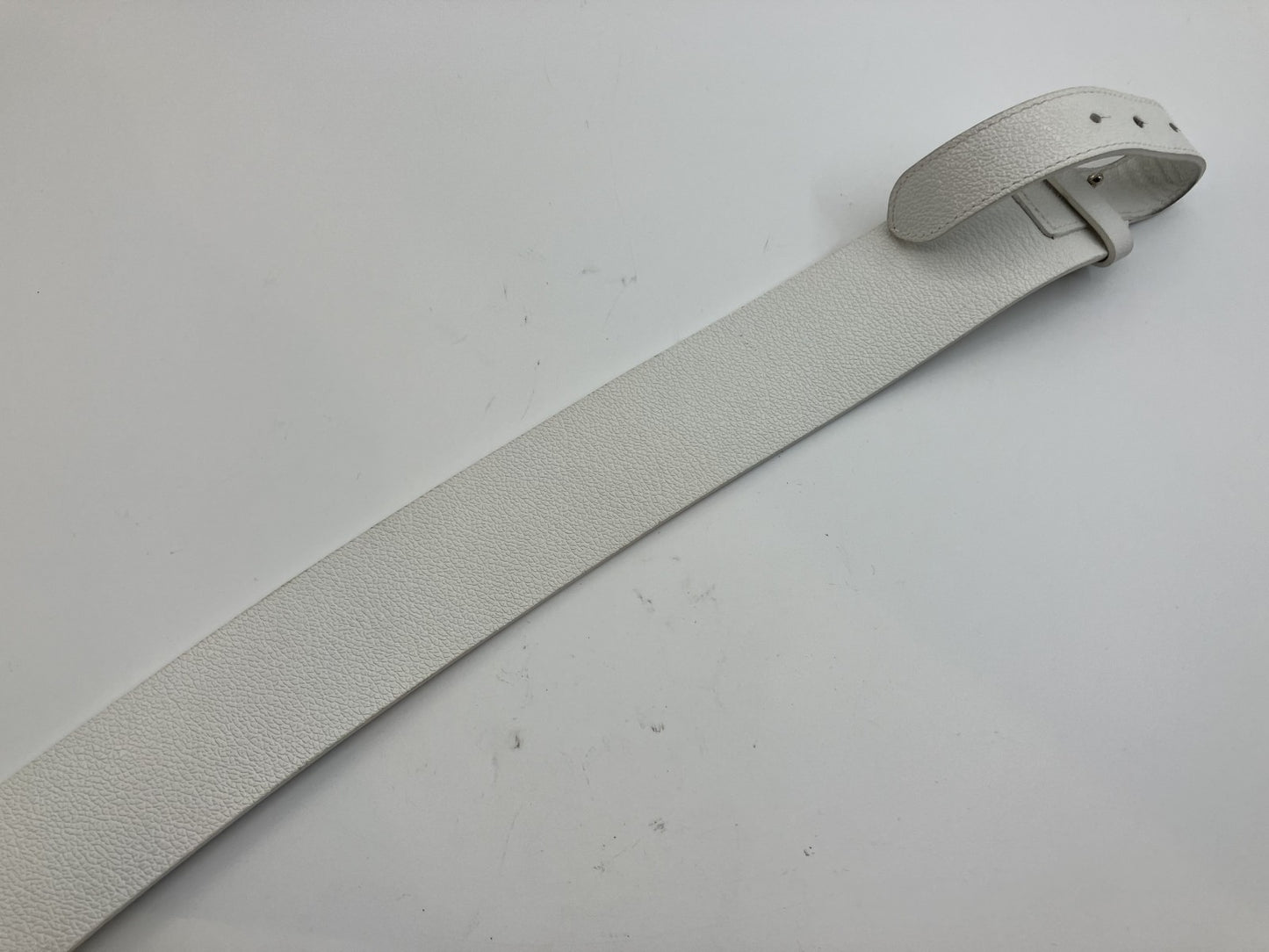 Bulgari Leather Belt Length 100cm(39.37 inch) Width 5cm(1.97 inch) White and Silver with box and bag