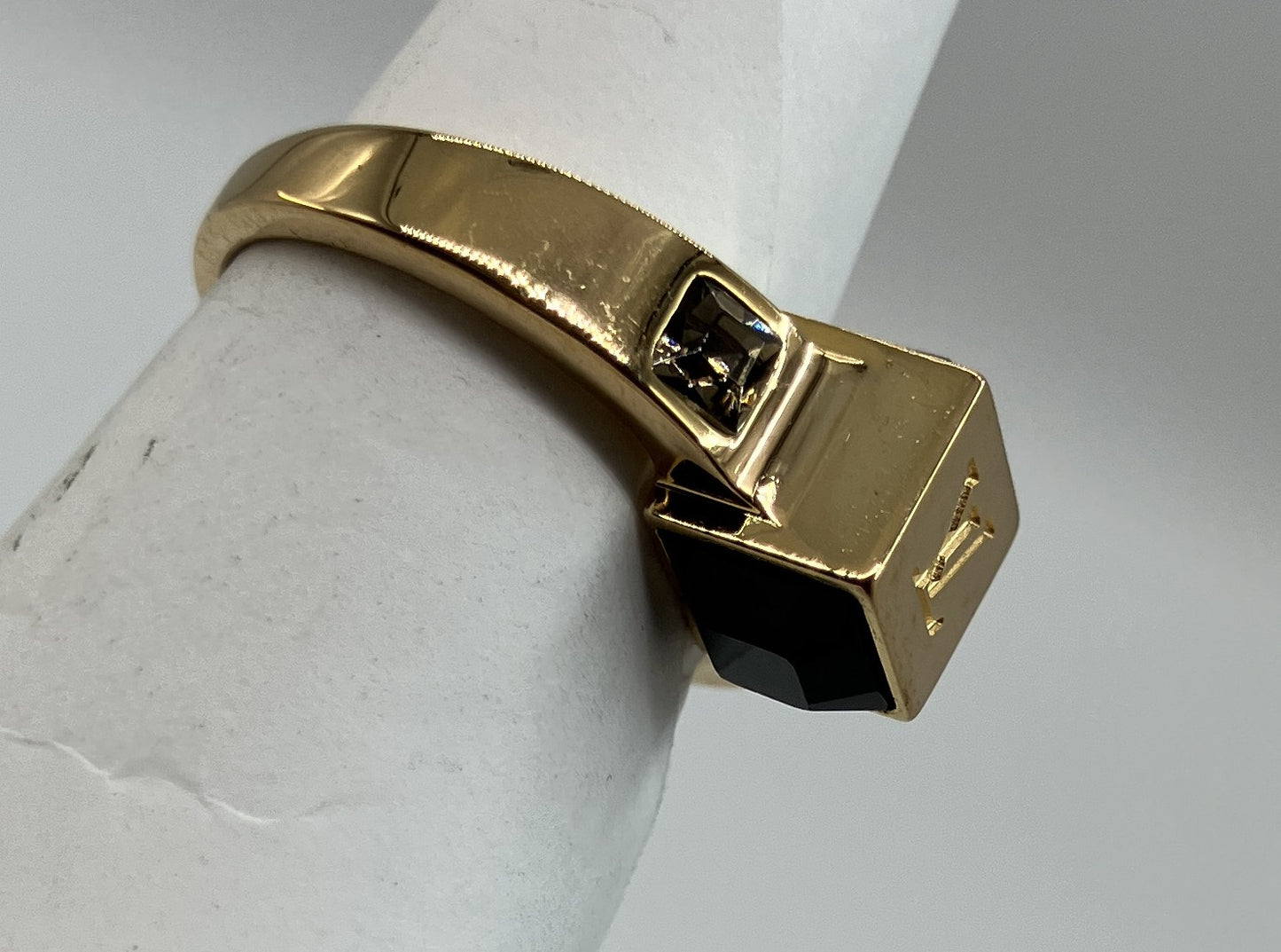 Louis Vuitton Gamble Ring Gold Crystal Black M75426 Size US 5.5 EU 50 JP 10