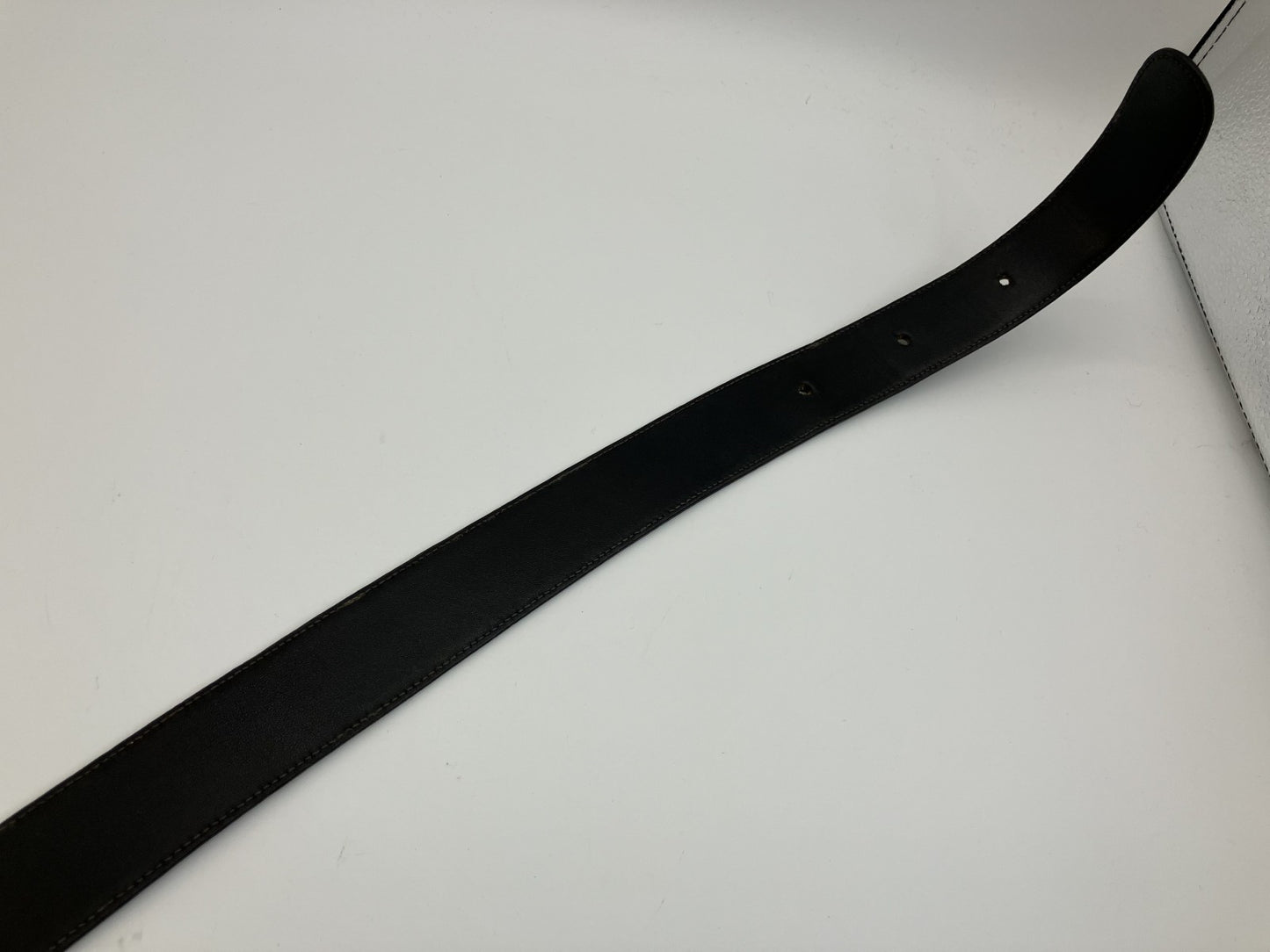 Gucci Leather Belt Old Gucci Length 88 cm(34.65 inch) Width 3.5 cm(1.38 inch)Black & Silver