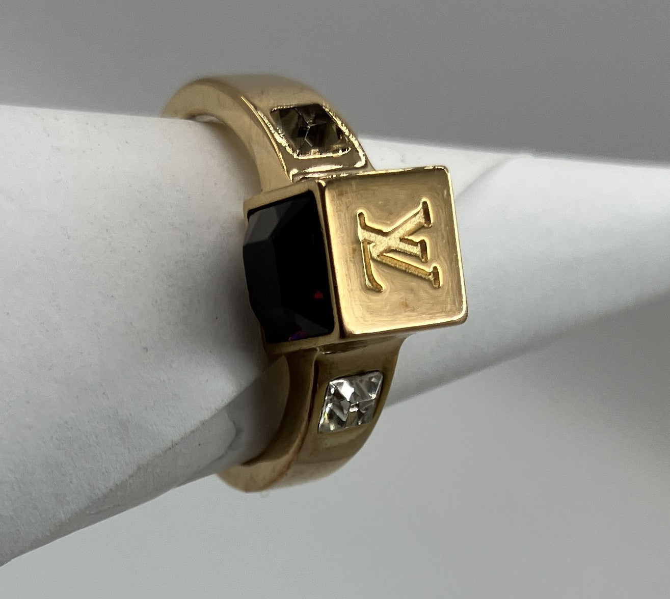 Louis Vuitton Gamble Ring Gold Crystal Black M75426 Size US 5.5 EU 50 JP 10
