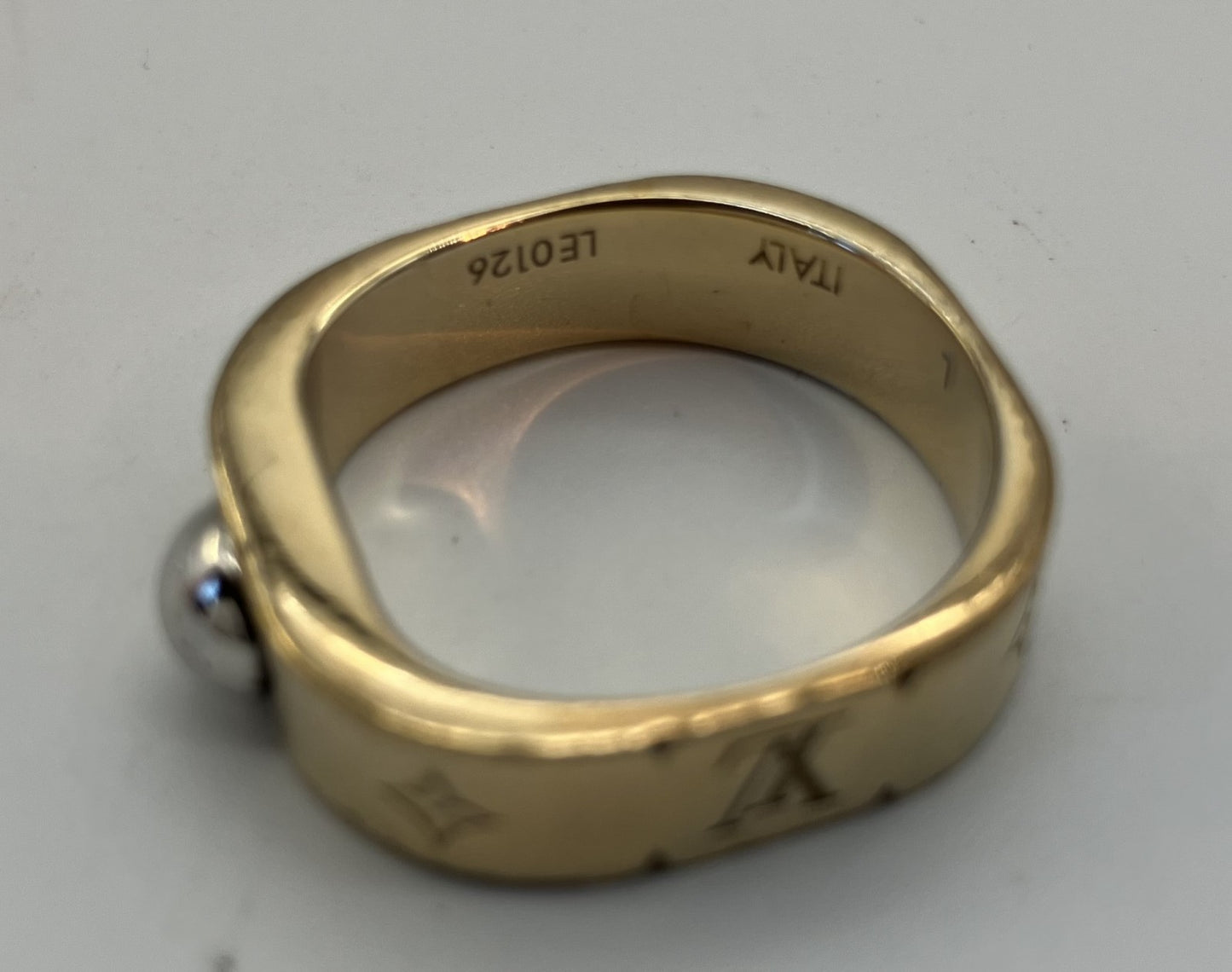 LOUIS VUITTON M00212 Nanogram Ring Size L (JP 15) (US 8) (EU 55) Gold Free Shipping 