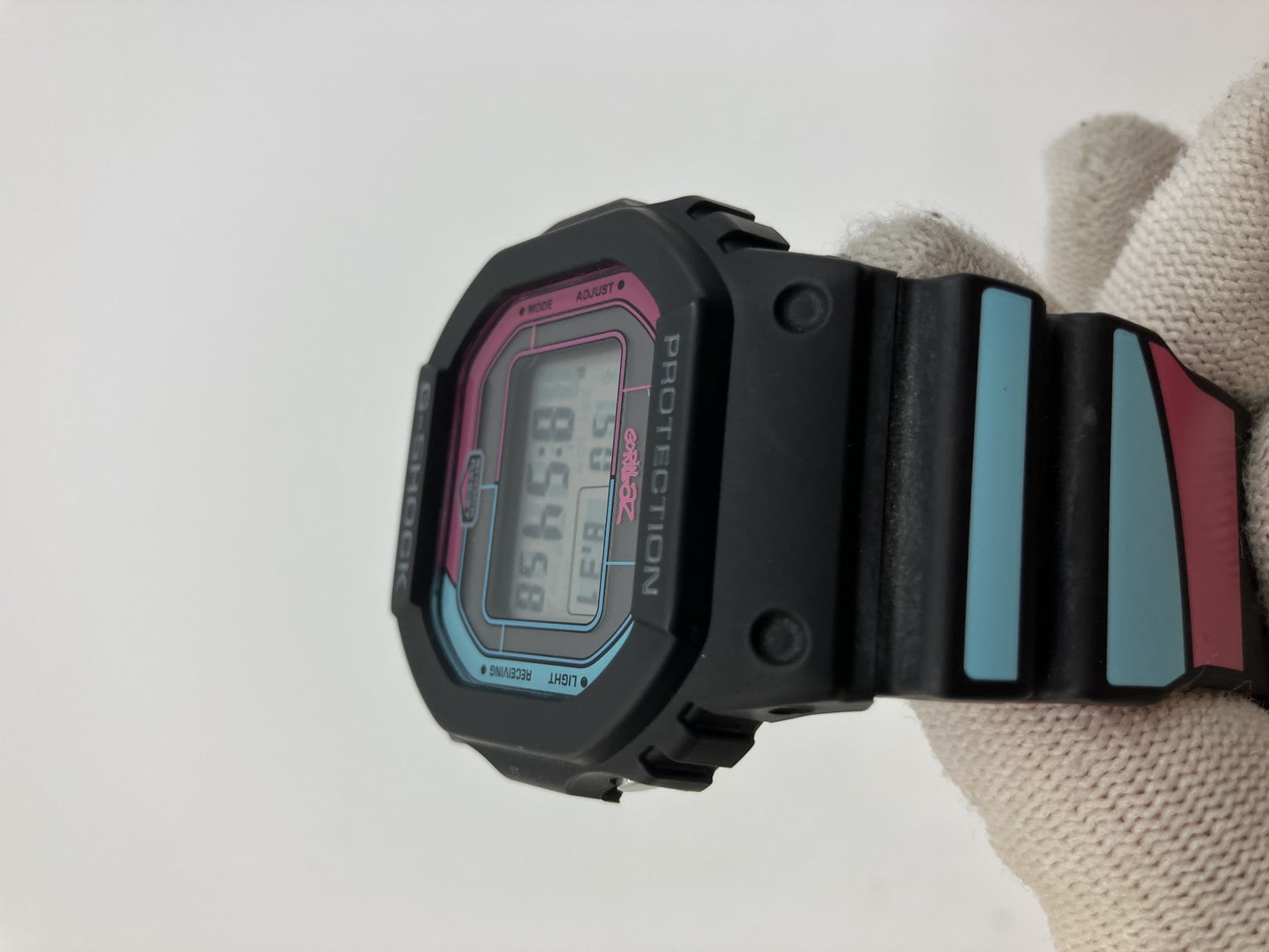 CASIO G-SHOCK GW-B5600 Gorillaz Limited Radio Solar Multi Band 6 44mm