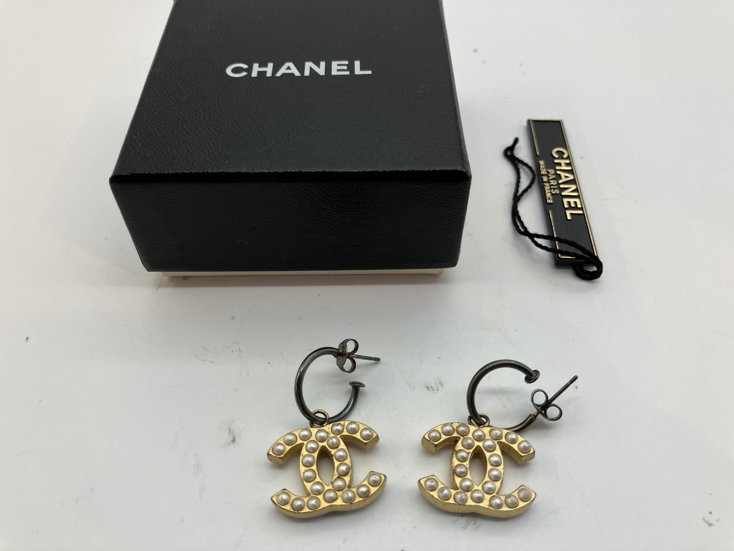 CHANEL synthetic Pearl Pierced Earrings Gold w/Box