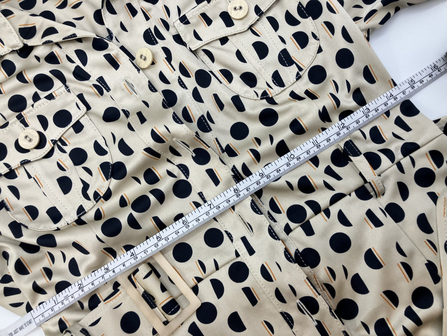 [Wearing picture included] Beige x Navy Dot Pattern Shirt Dress with Belt, Size M