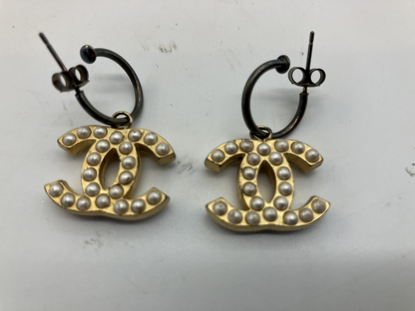 CHANEL synthetic Pearl Pierced Earrings Gold w/Box
