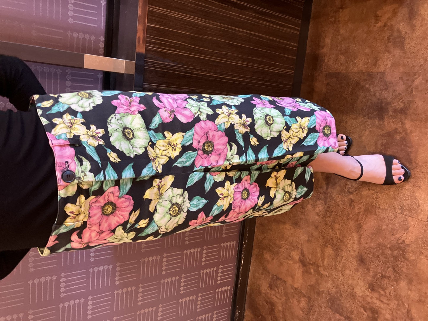 BALENCIAGA Floral Skirt Size 36 Cotton Black Multicolor Made in Italy