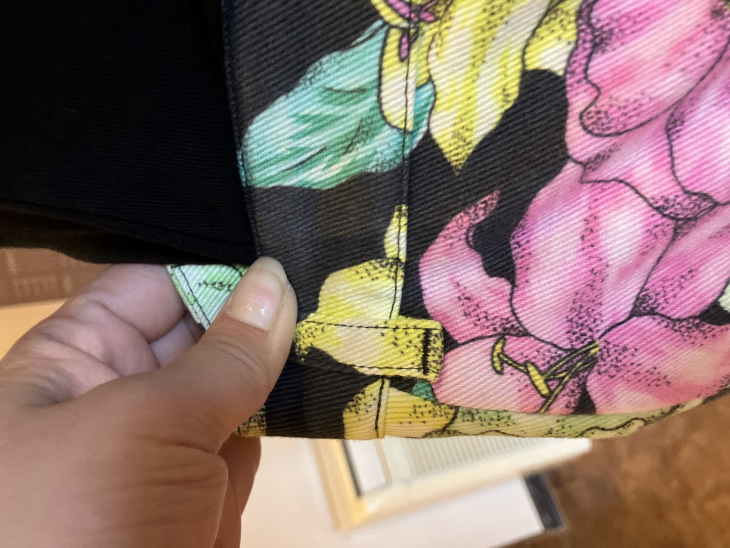 BALENCIAGA Floral Skirt Size 36 Cotton Black Multicolor Made in Italy
