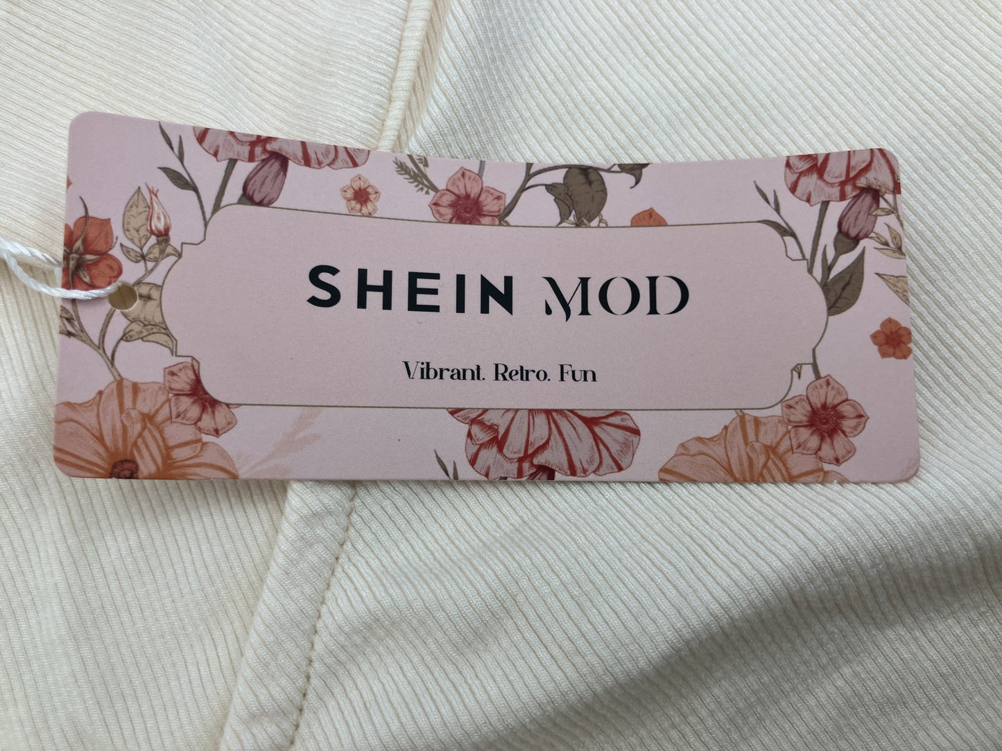 [Beautiful item] SHEIN top and gingham skirt, set-up style, 2-piece set, M-L size,