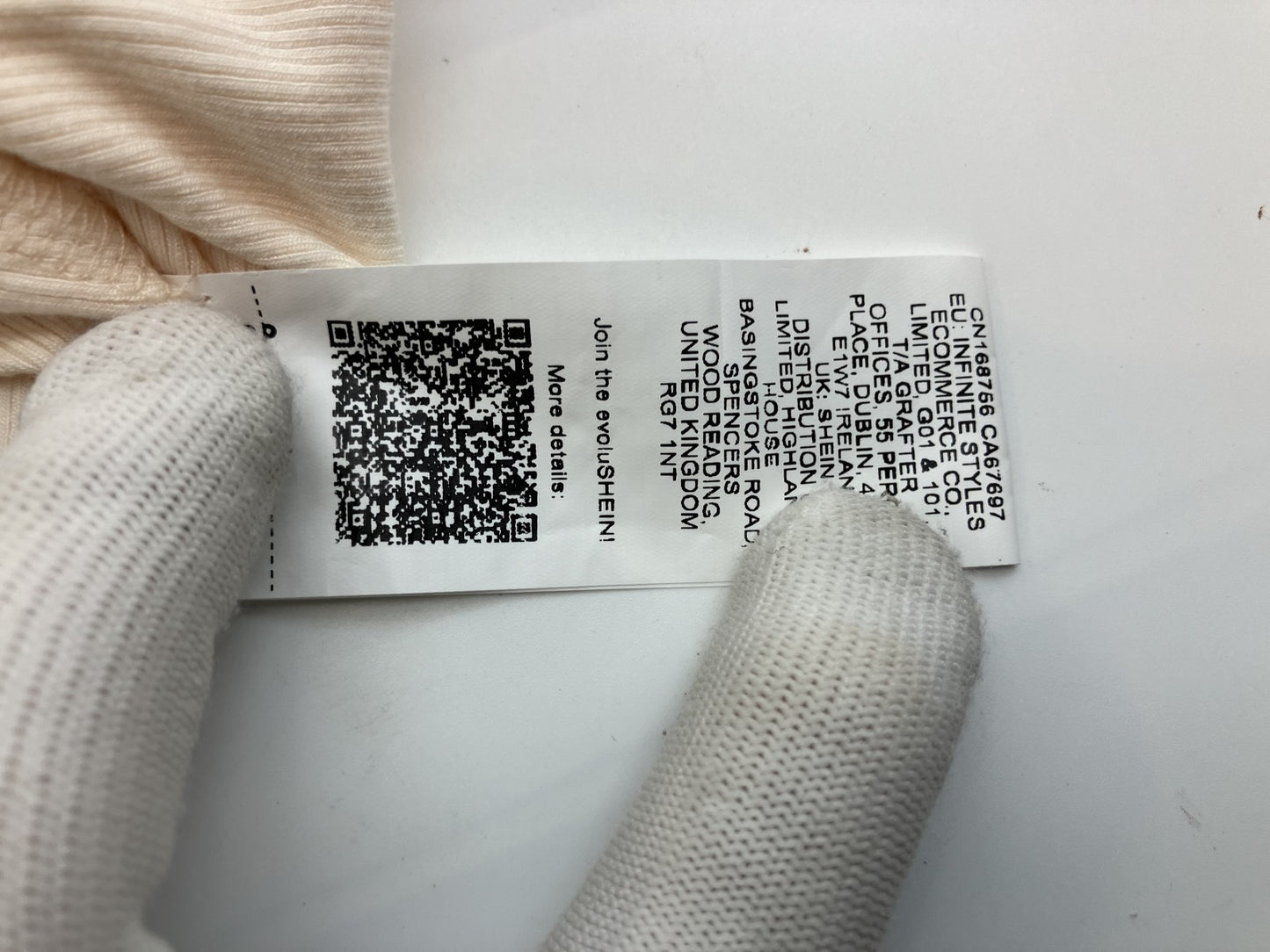 [Beautiful item] SHEIN top and gingham skirt, set-up style, 2-piece set, M-L size,