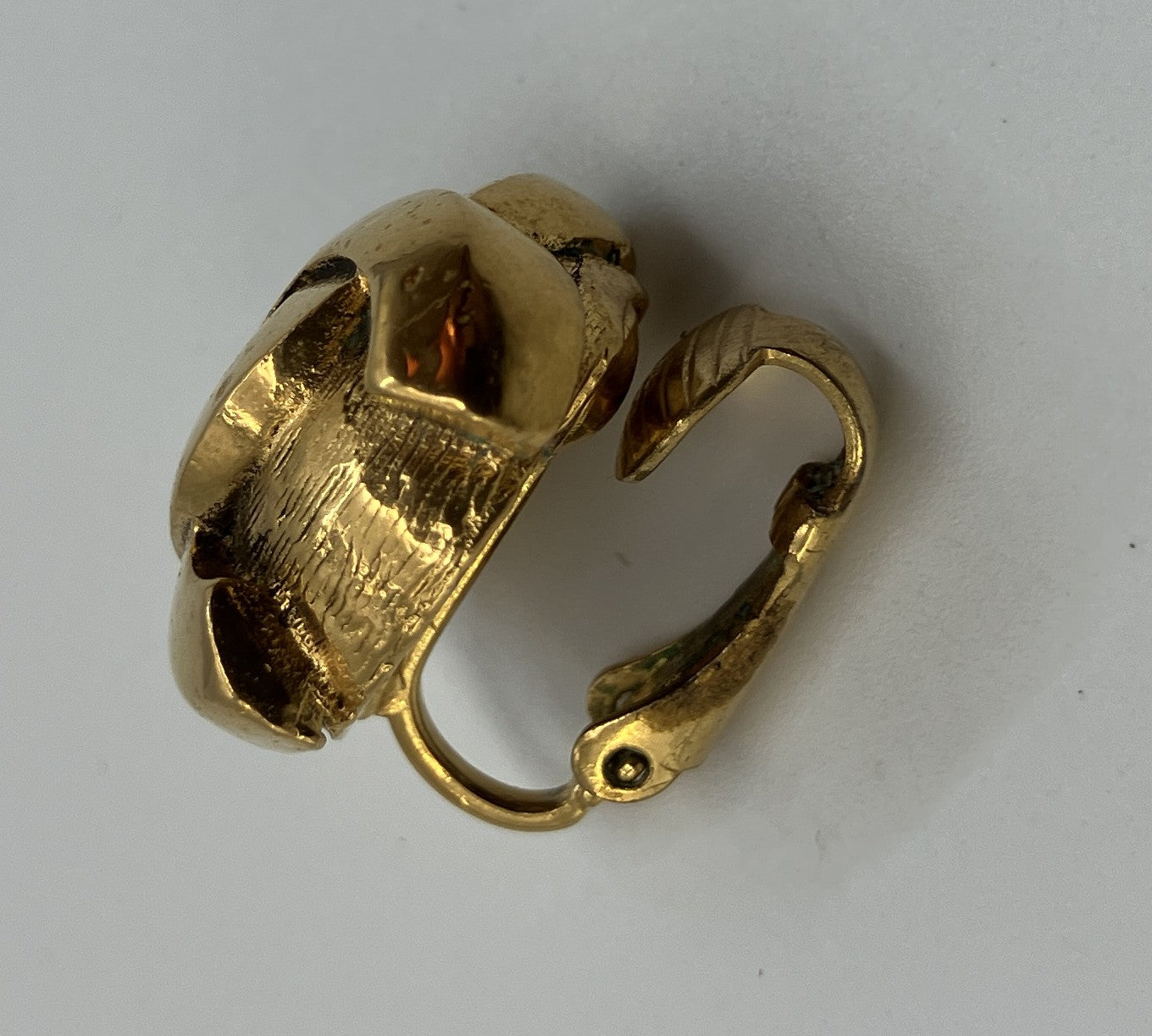 CHANEL CC Logo Gold-Tone Clip-On Earring Single Vintage GP ~1.7cm