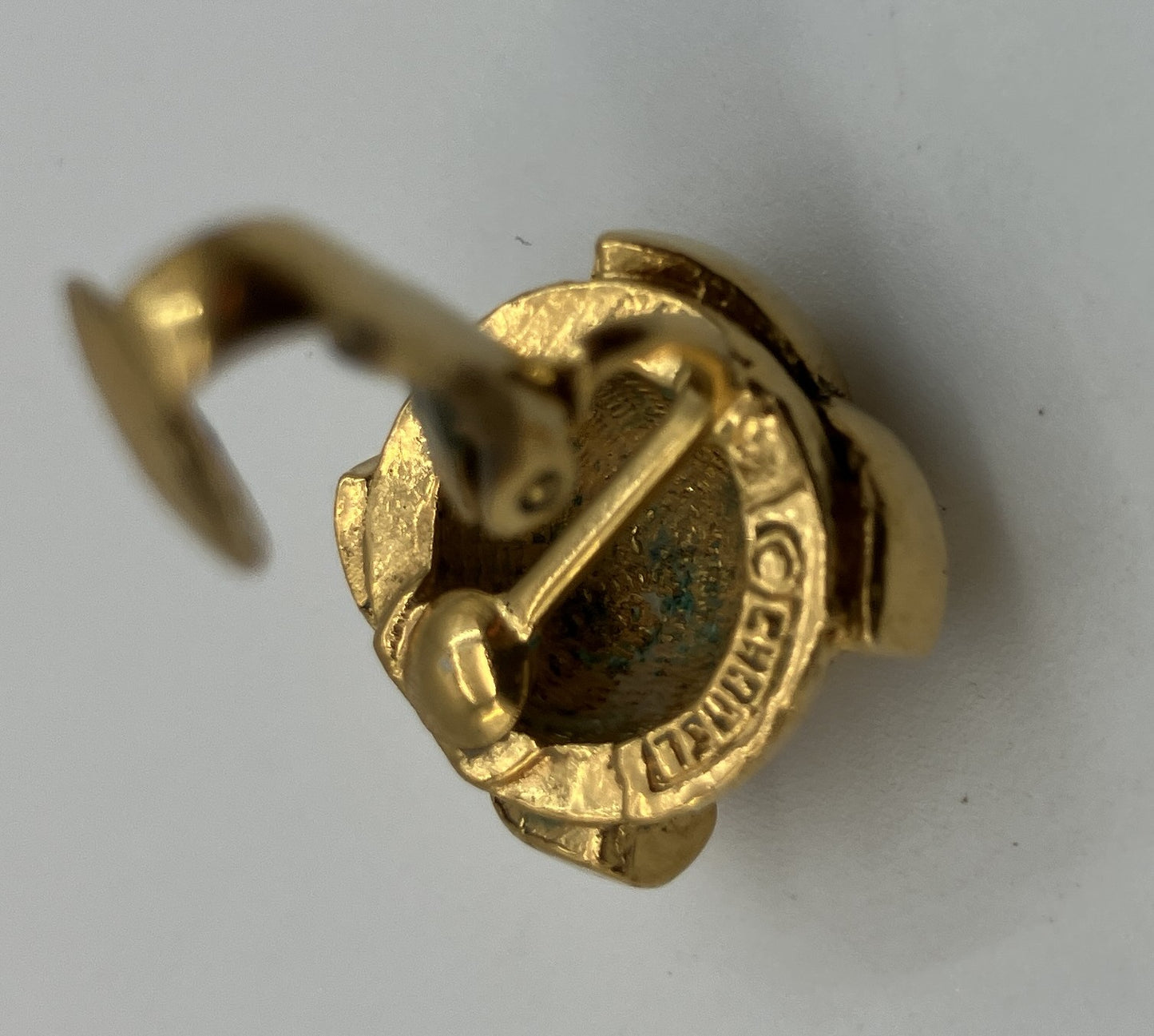 CHANEL CC Logo Gold-Tone Clip-On Earring Single Vintage GP ~1.7cm