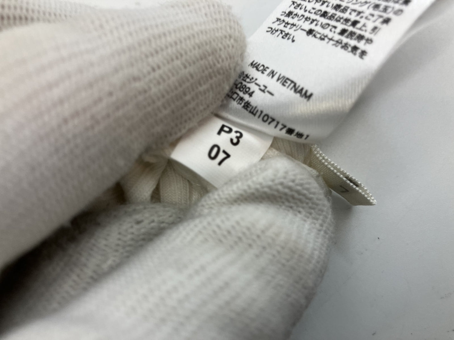 Wearing image included ◁EIvory crop top & lace pattern wide pants 2-piece set