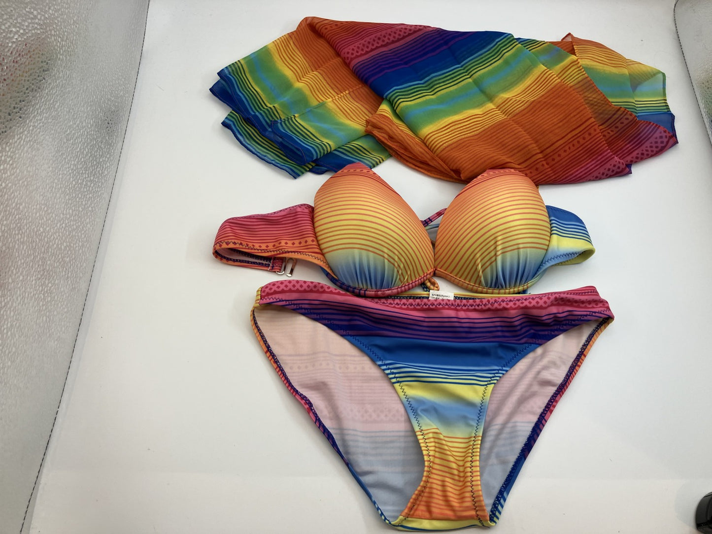 [Beautiful item] Rainbow Pattern Bikini Top and Bottom + See-through Wrap Skirt 3-piece set (Size 1X)