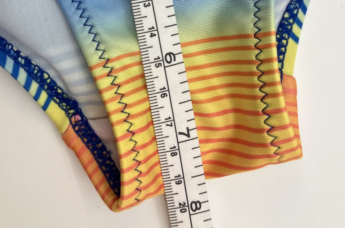 [Beautiful item] Rainbow Pattern Bikini Top and Bottom + See-through Wrap Skirt 3-piece set (Size 1X)