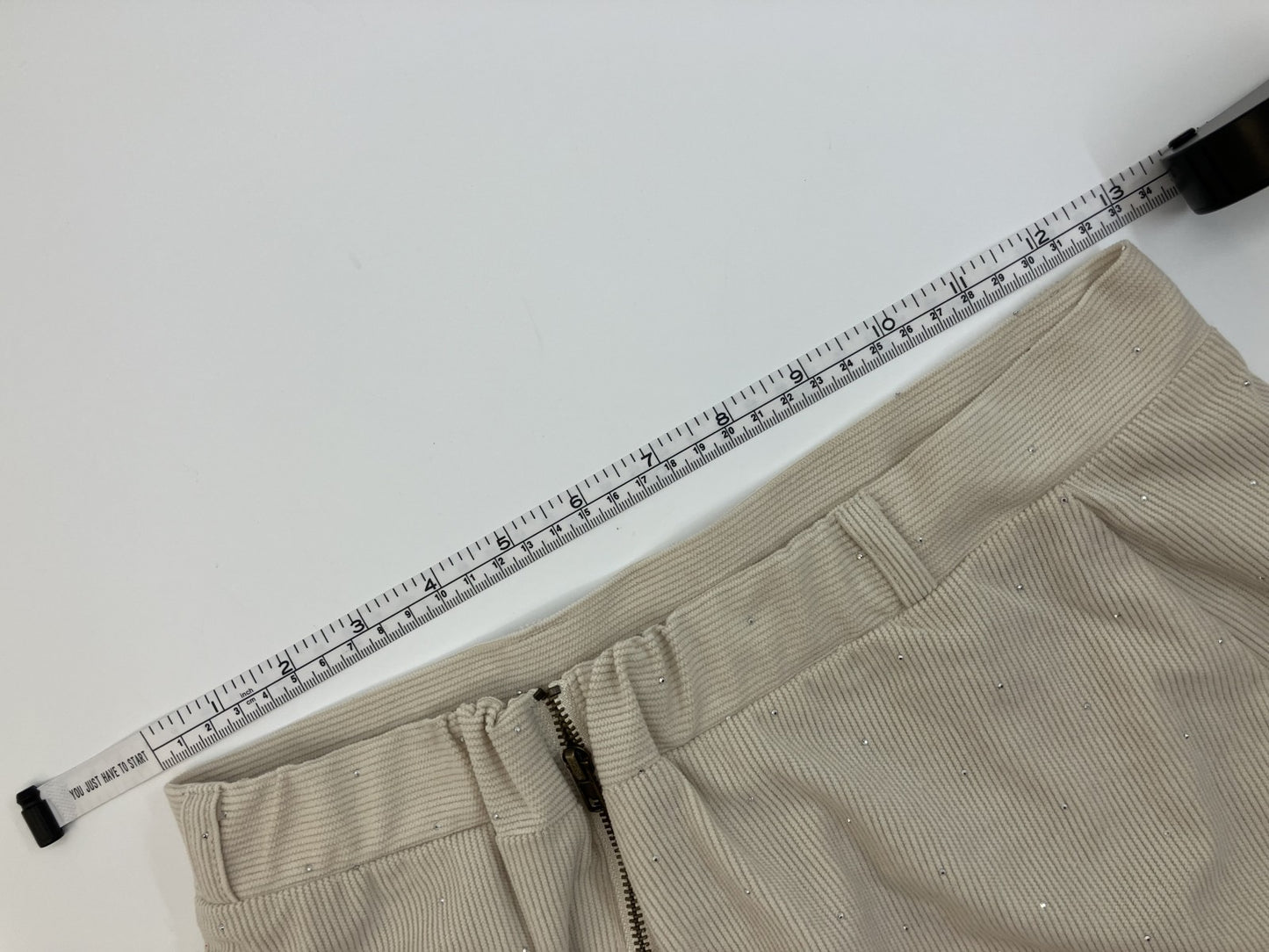 ROPE PICNIC White Top Size 36 (Bust 37-17.7") + Beige A-line Skirt Size L (Waist 33-15.7") Set Up with Wearing Pictures Lined Beautiful Simple Coordination Follow 5%