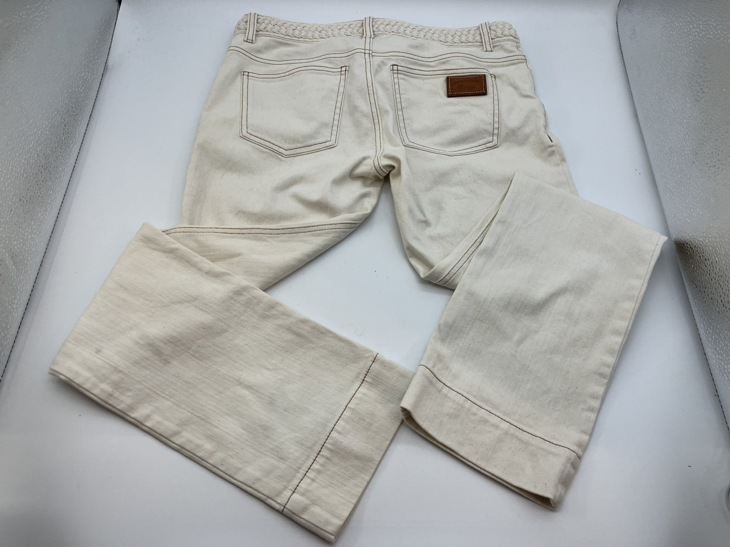 GUCCI denim pants white size 40 (waist: 40cm) (inseam: 70cm) (hips: 45cm) (thigh width: 26cm) (sleeve width: 17cm) Free shipping 