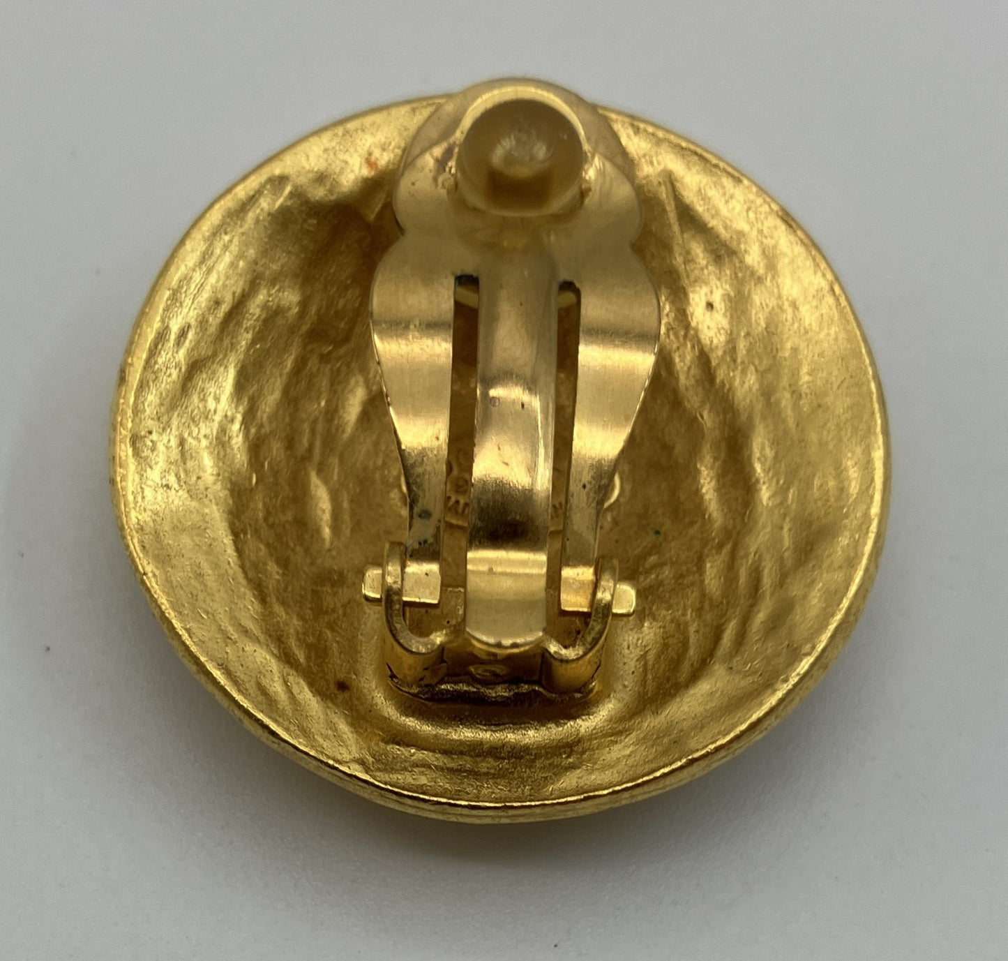 CHANEL 96A Gold-Tone CC Clip-On Earring Single Round Vintage France