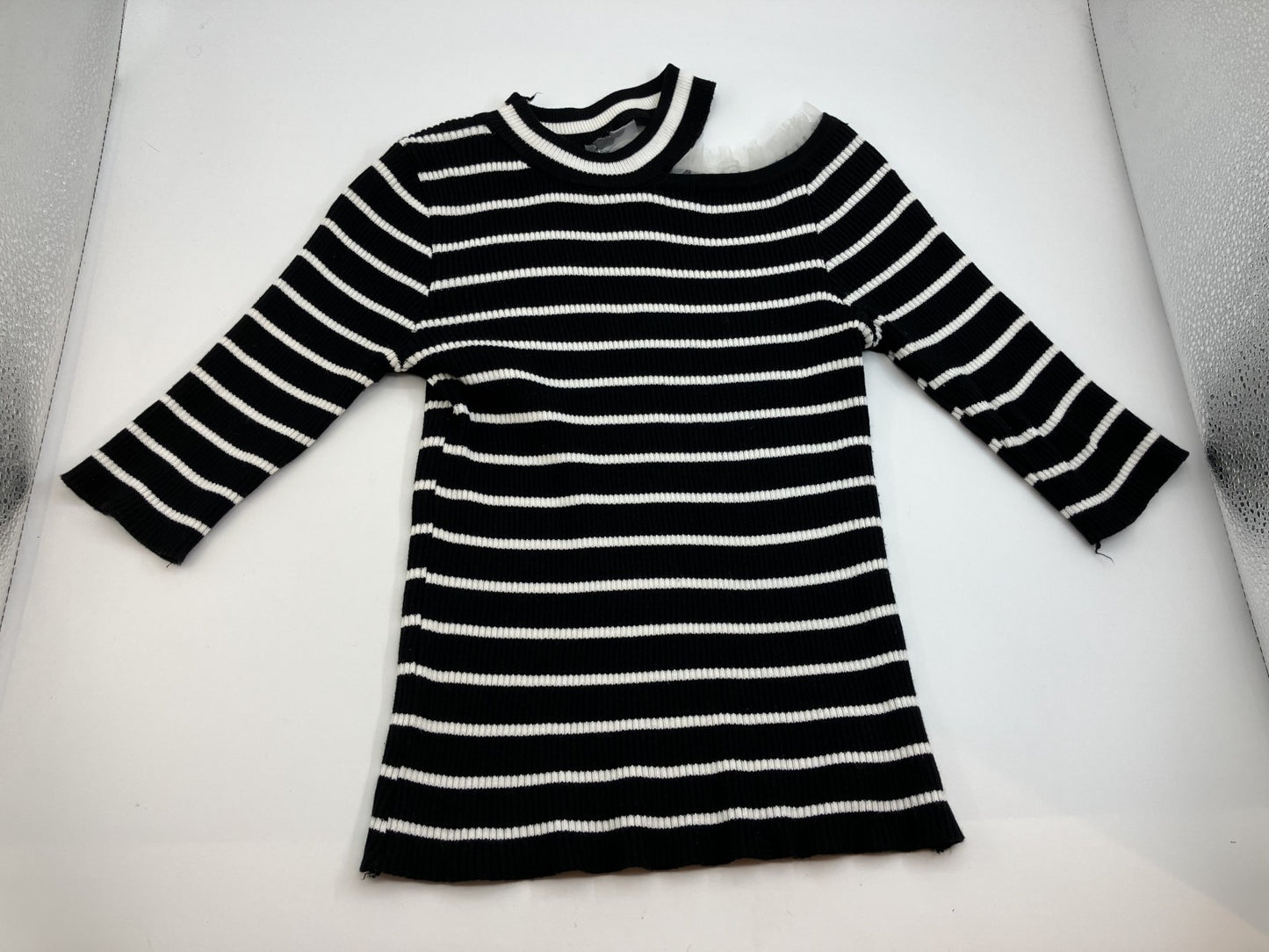 Striped top x white denim skirt set / Short sleeve knit & front button trapezoid skirt / Medium size /