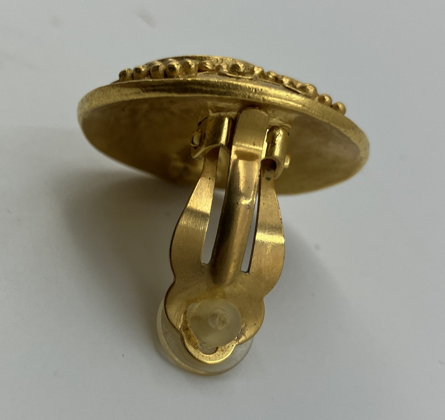 CHANEL 96A Gold-Tone CC Clip-On Earring Single Round Vintage France