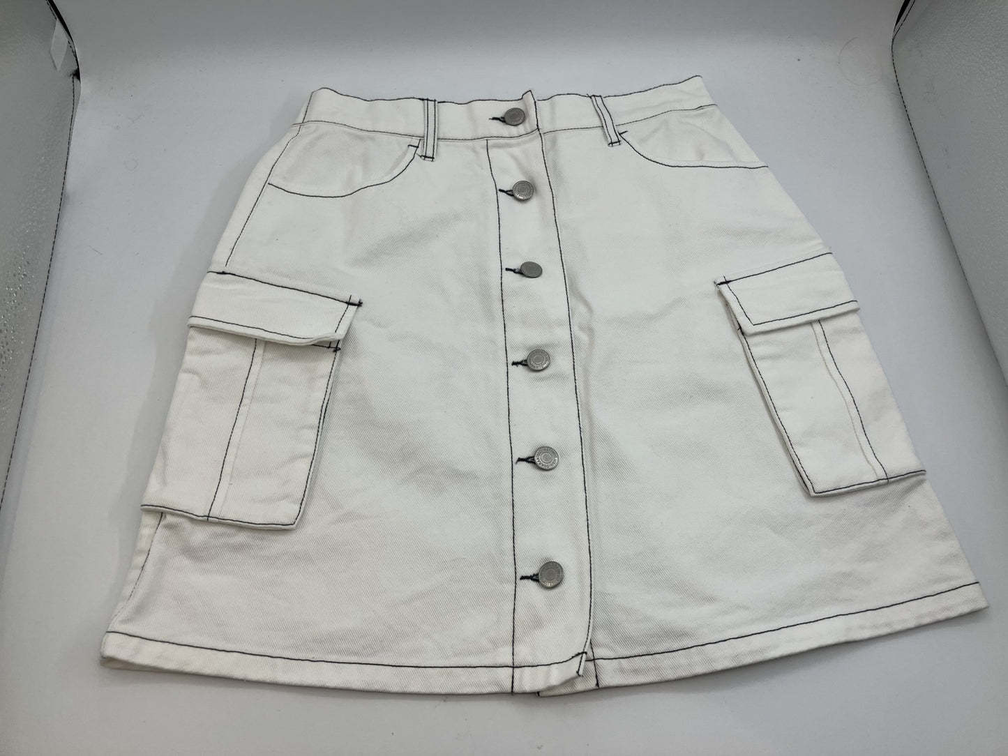 Striped top x white denim skirt set / Short sleeve knit & front button trapezoid skirt / Medium size /