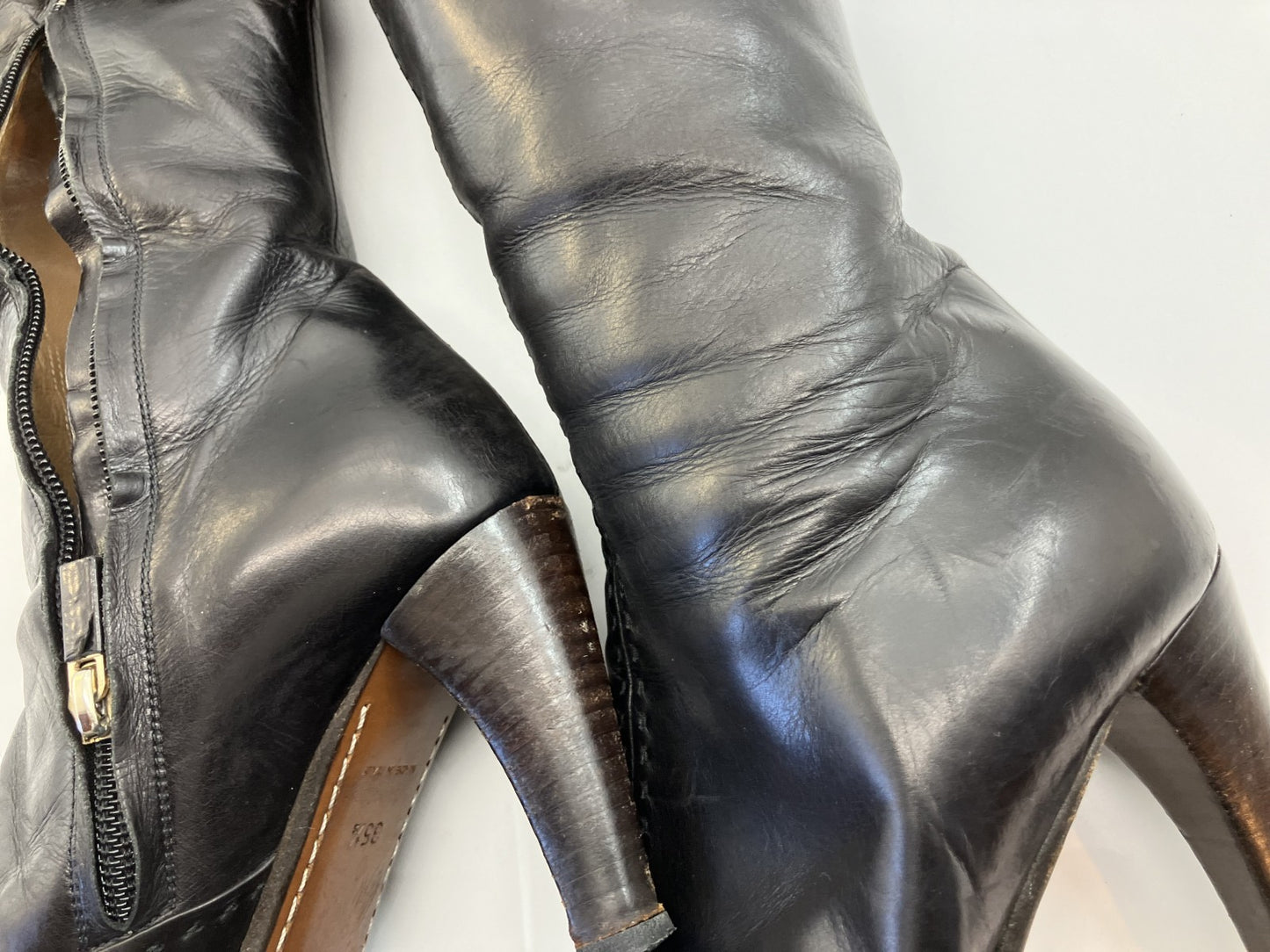 LOUIS VUITTON leather long boots black (EU 35.5)(US 5.5)(22.5 cm)(8.86 inch) heel 8.5 cm with box and bag