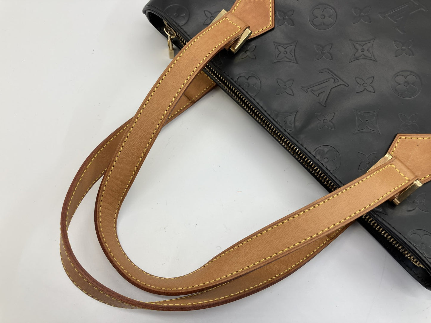 LOUIS VUITTON Vernis Tote Bag Black Recolored TH0051 Patent Leather