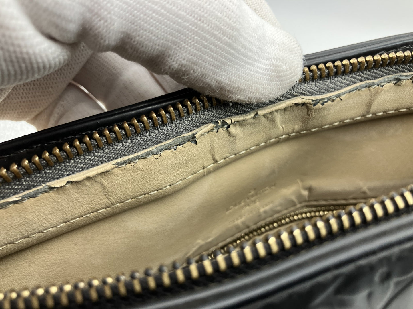 LOUIS VUITTON Vernis Tote Bag Black Recolored TH0051 Patent Leather