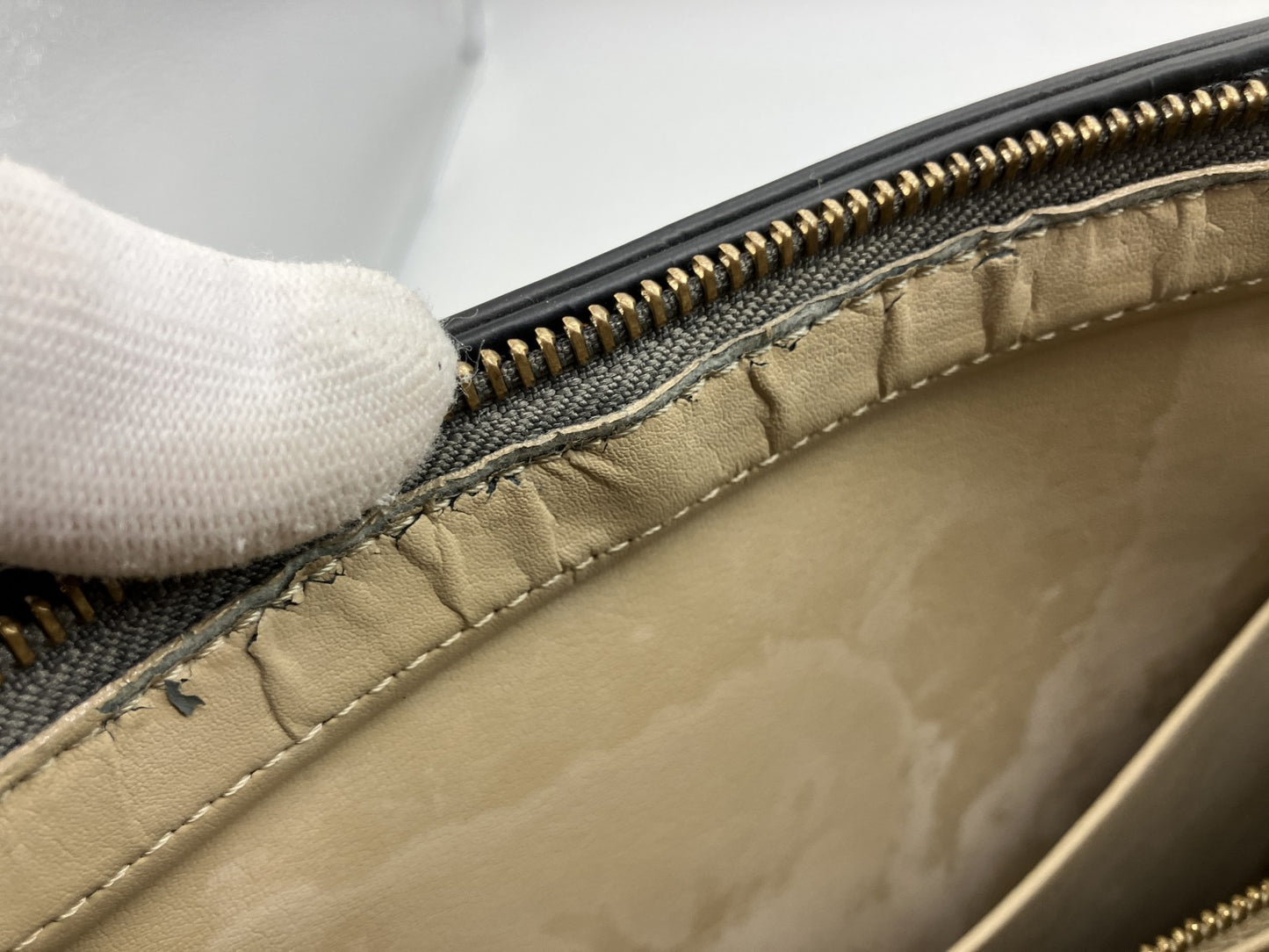 LOUIS VUITTON Vernis Tote Bag Black Recolored TH0051 Patent Leather