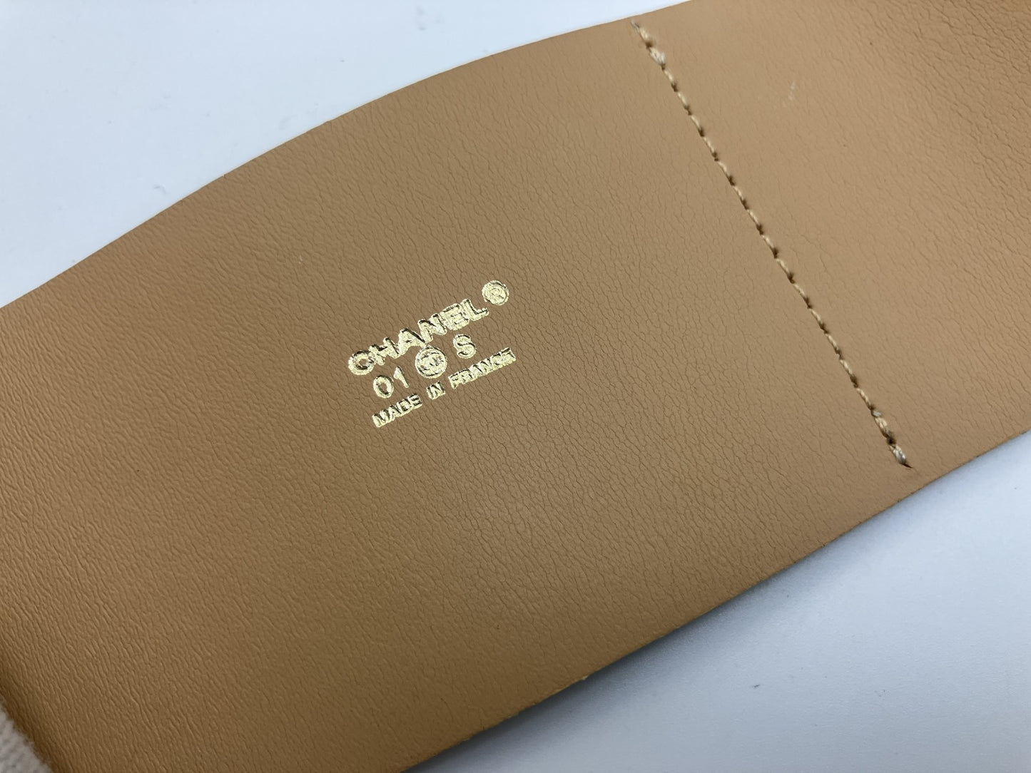 CHANEL 01S Icon Leather Waist Belt 95cm Beige Gold Bar Made in France