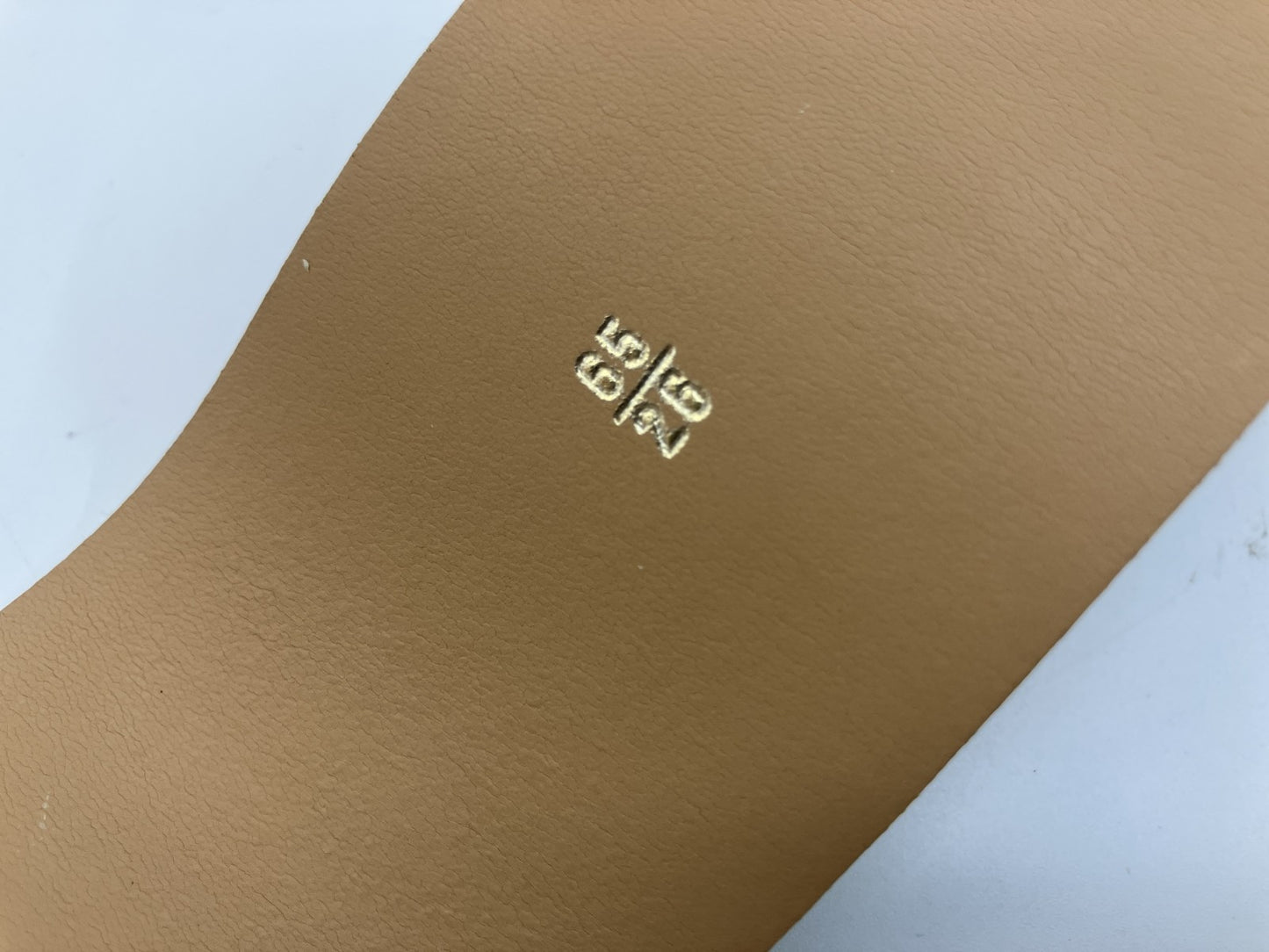 CHANEL 01S Icon Leather Waist Belt 95cm Beige Gold Bar Made in France