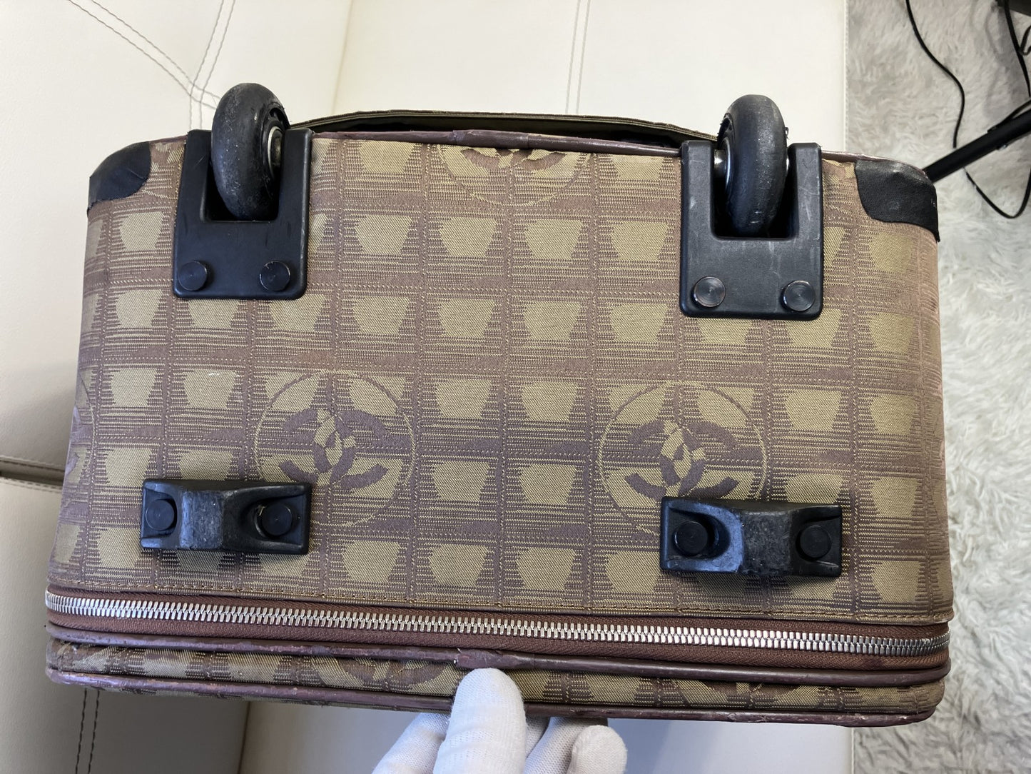 CHANEL New Travel Carry-on Suitcase, 45cm (height) x 40cm (length) x 20cm (width) (excluding fixed handle), Nylon SVMetal, Khaki x Brown, 7277067