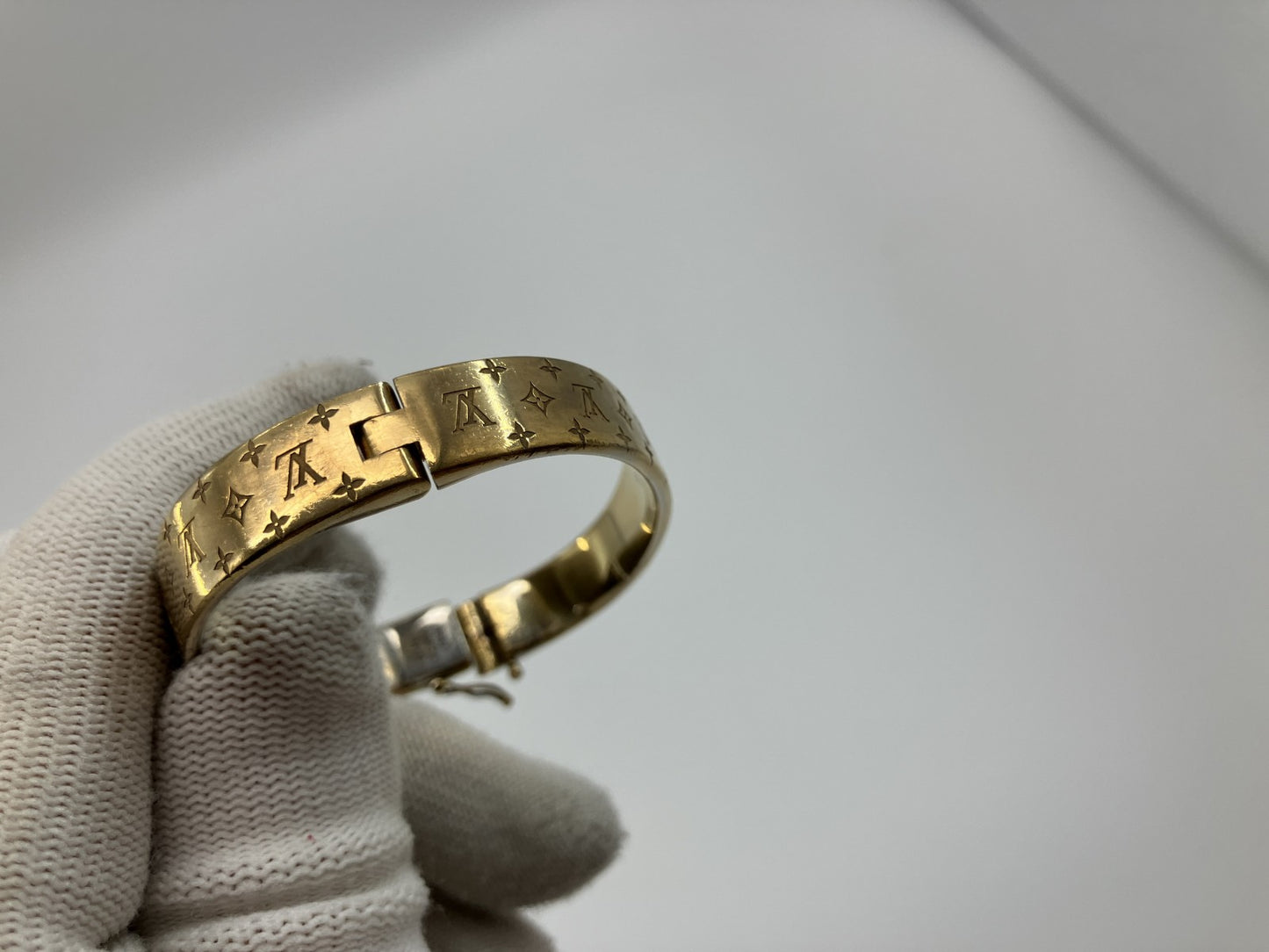 Louis Vuitton Nanogram Cuff Bangle S Size M00253 Gold-Tone GP Bracelet Made in Italy