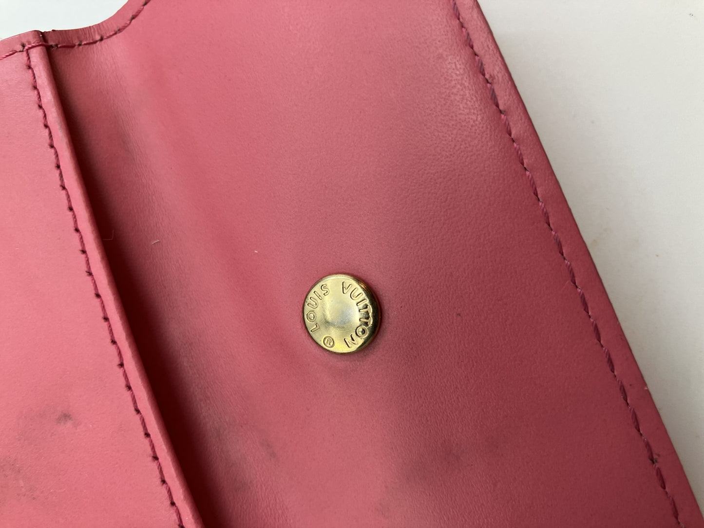 Louis Vuitton Monogram Vernis Multiclﾃｩs 4 Pomme d'Amour Key Case (4 Hooks) M91976 -