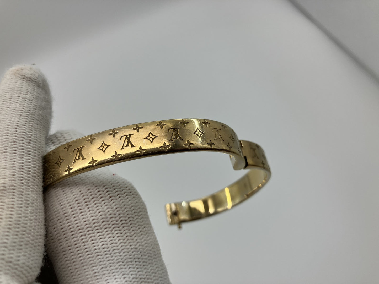 Louis Vuitton Nanogram Cuff Bangle S Size M00253 Gold-Tone GP Bracelet Made in Italy