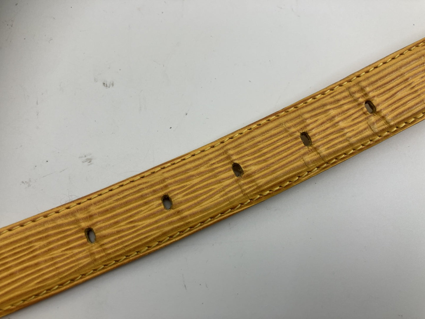 LOUIS VUITTON Santure Classic Belt R10051 CT1905 Total length 85cm Yellow
